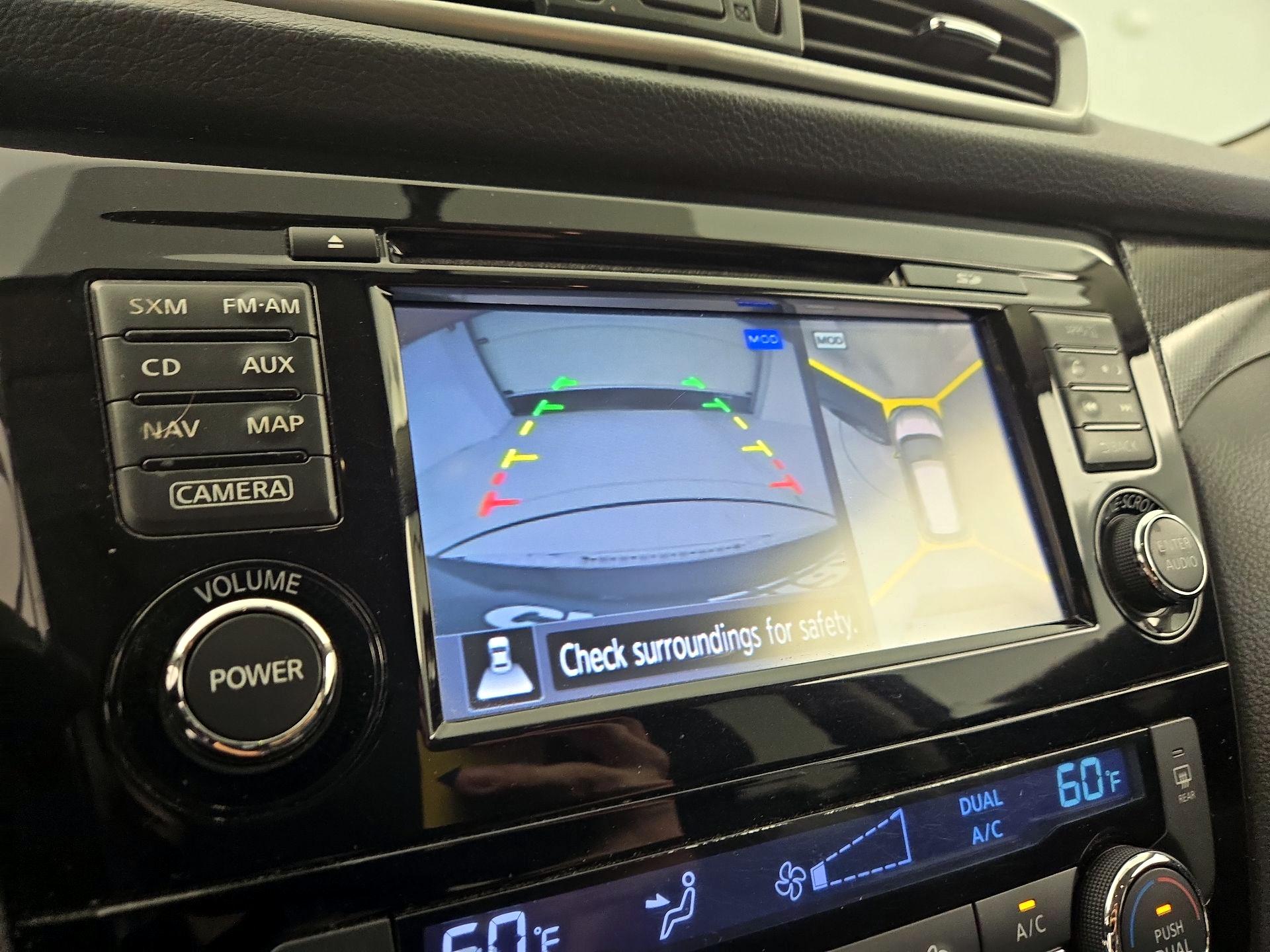 Thumbnail: 2014 Nissan Rogue - 14