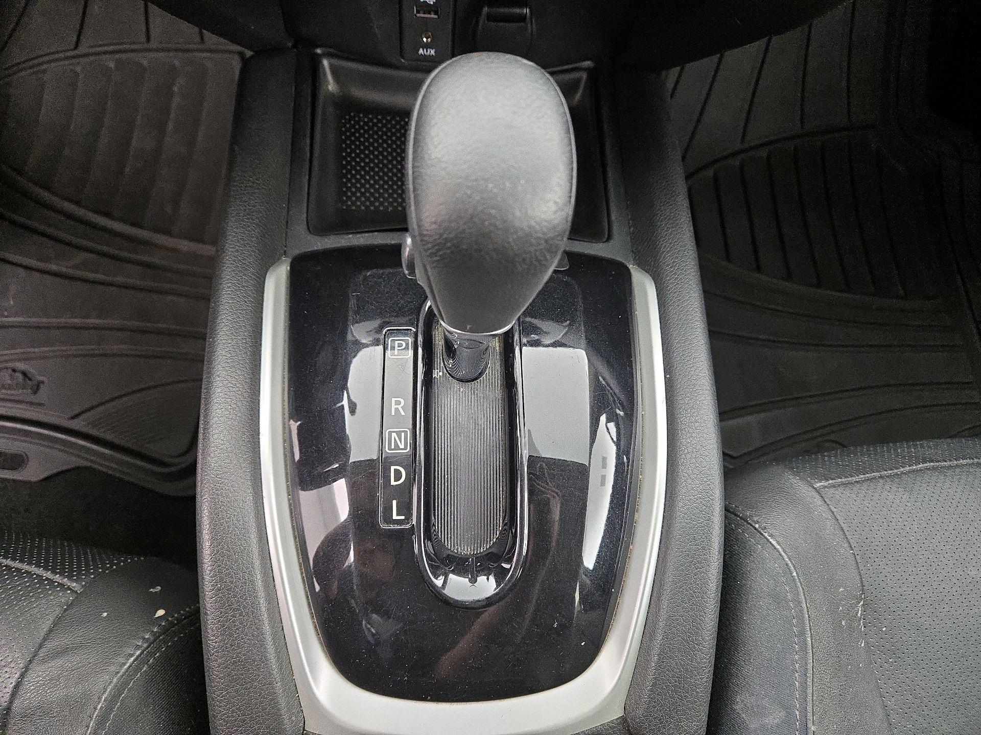Thumbnail: 2014 Nissan Rogue - 17