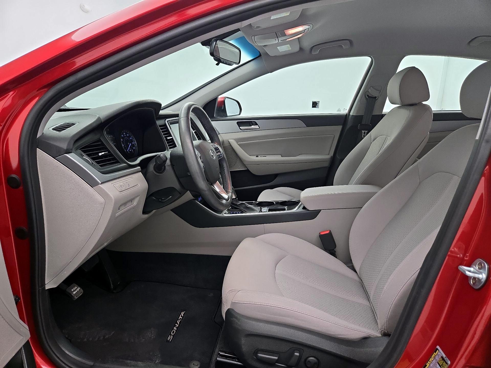 Thumbnail: 2018 Hyundai Sonata - 11