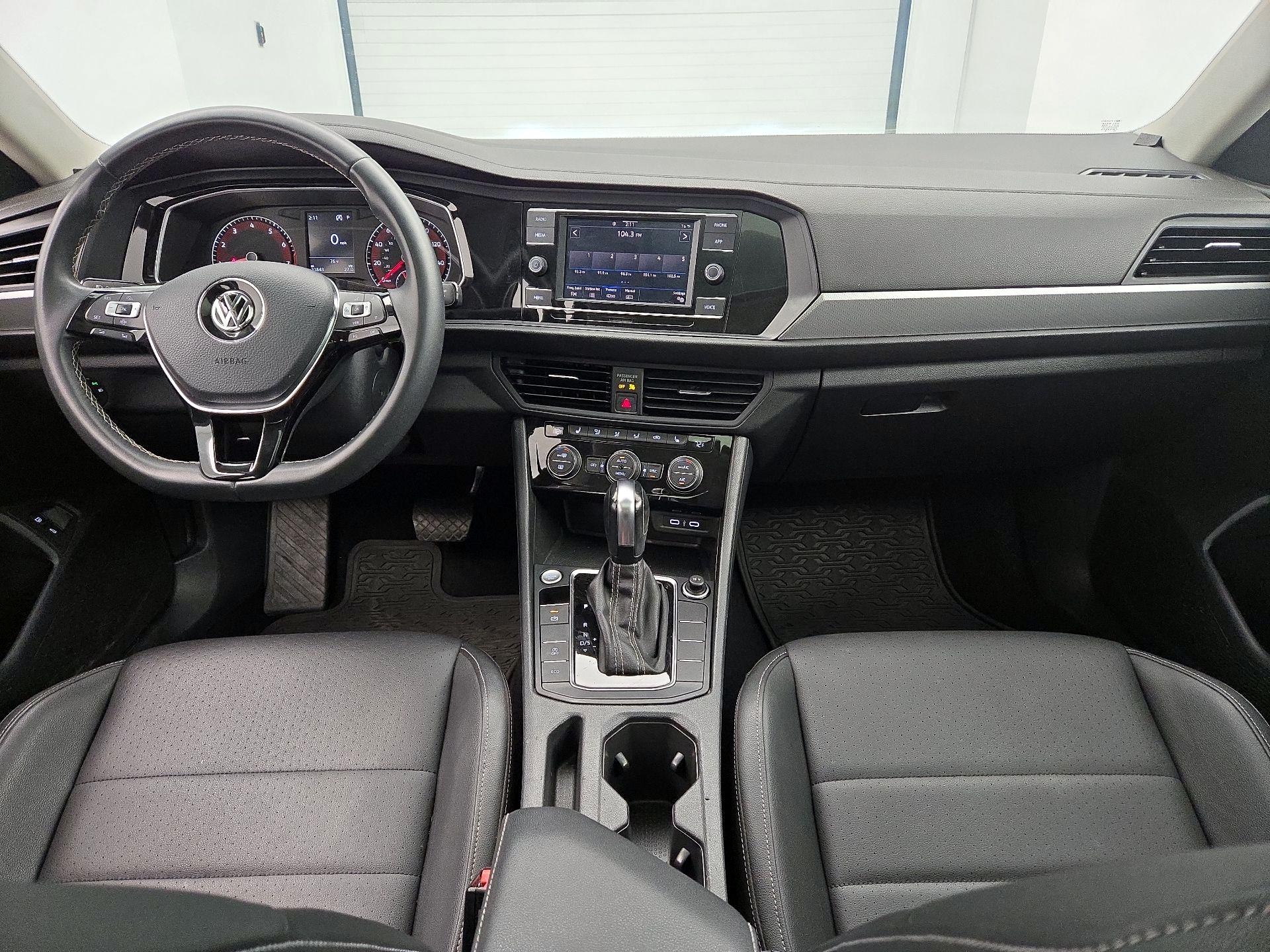 Thumbnail: 2021 Volkswagen Jetta - 9