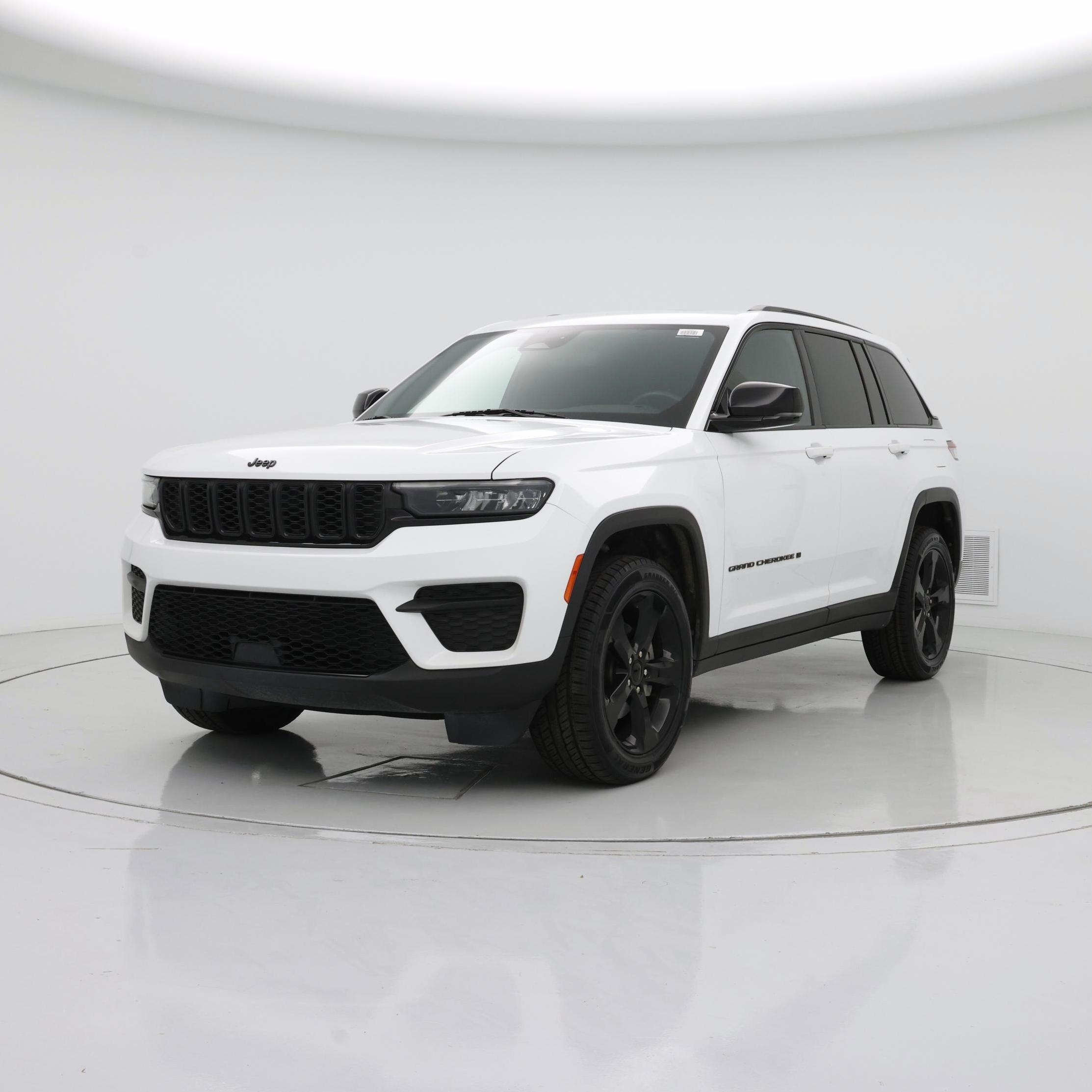 Thumbnail: 2022 Jeep Grand Cherokee - 4
