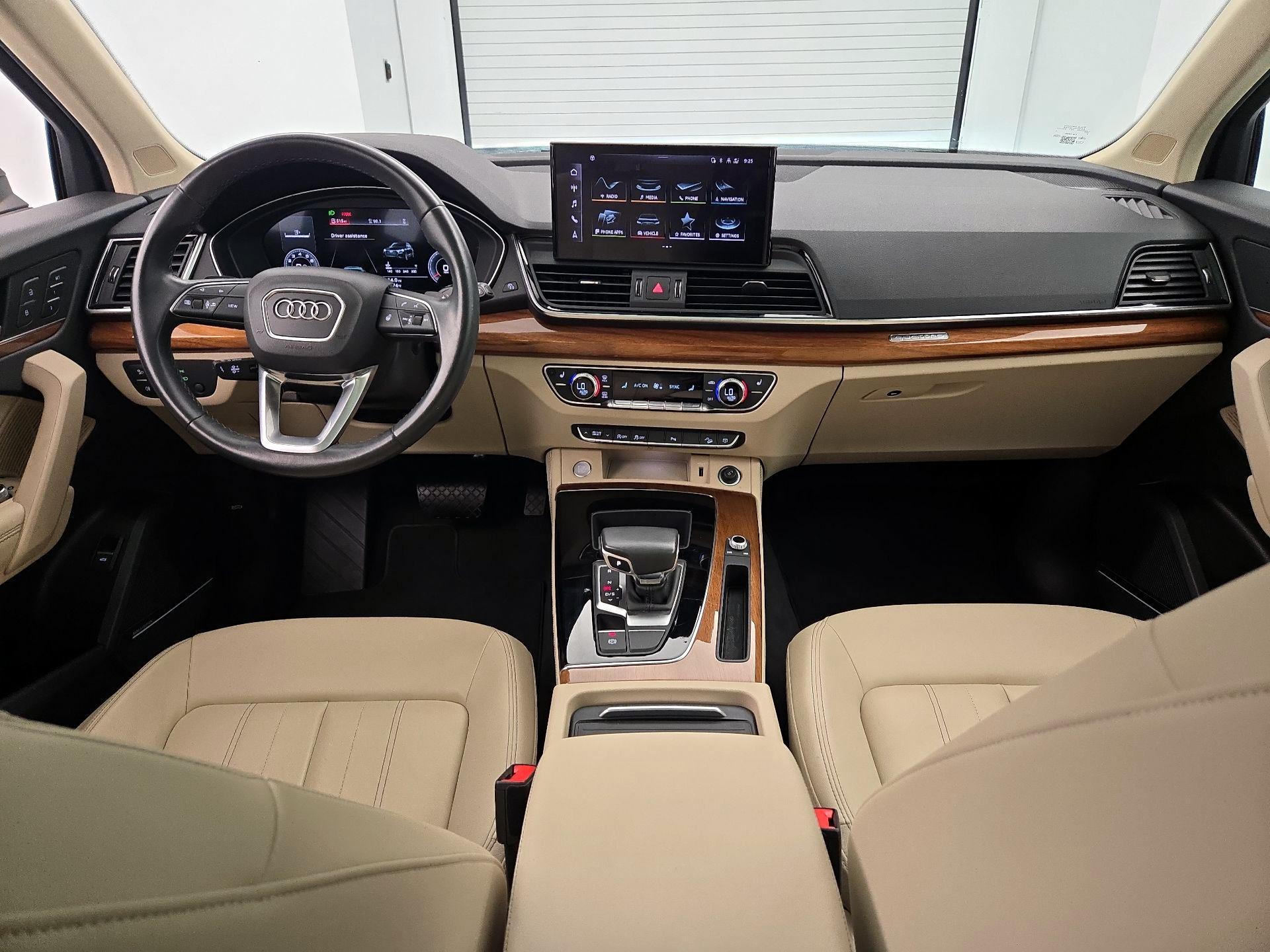 Thumbnail: 2021 Audi Q5 - 9