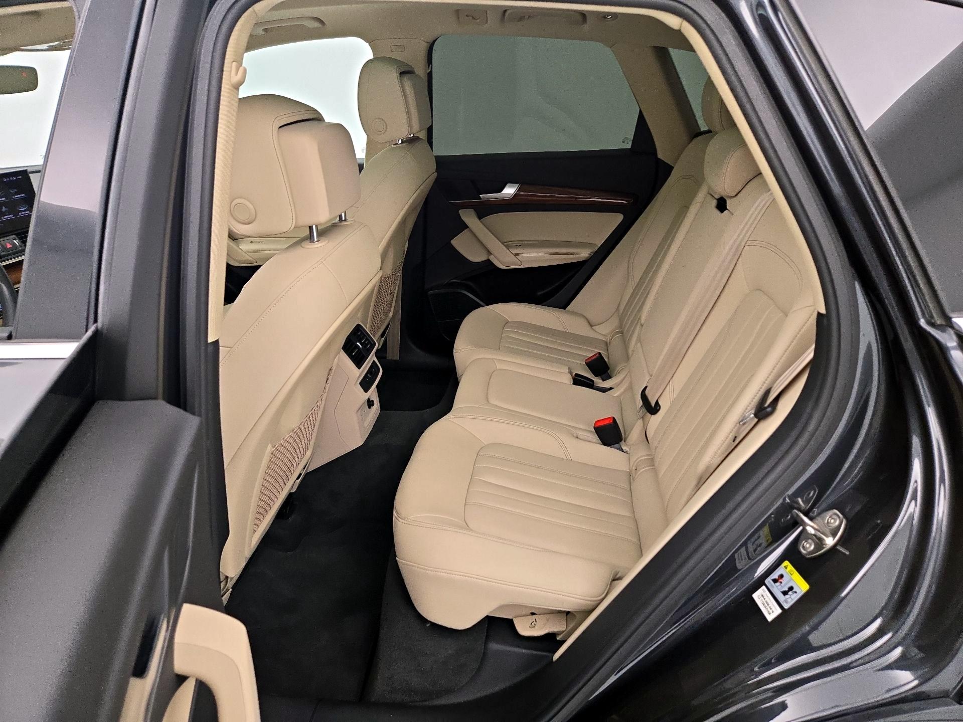 Thumbnail: 2021 Audi Q5 - 20