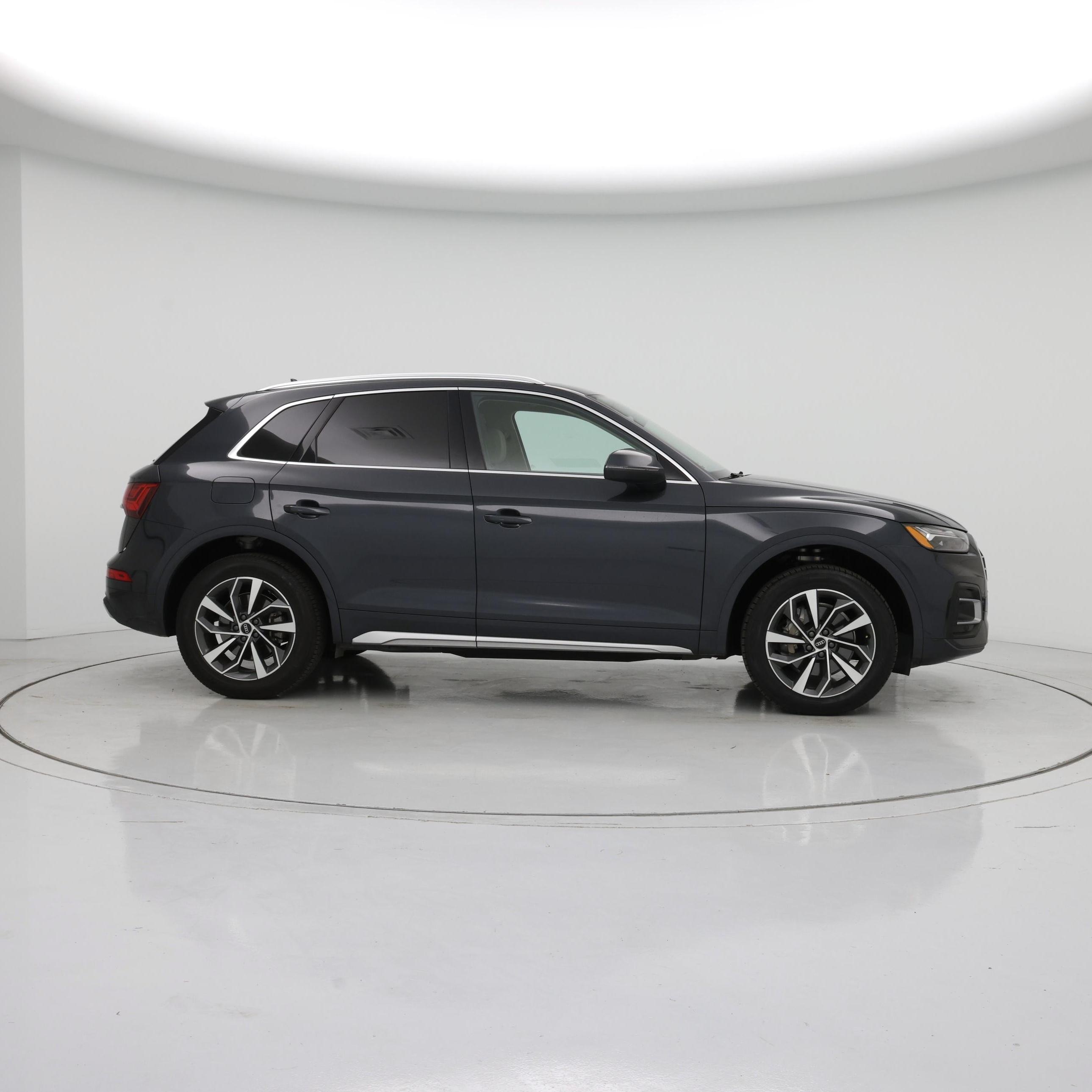 Thumbnail: 2021 Audi Q5 - 7