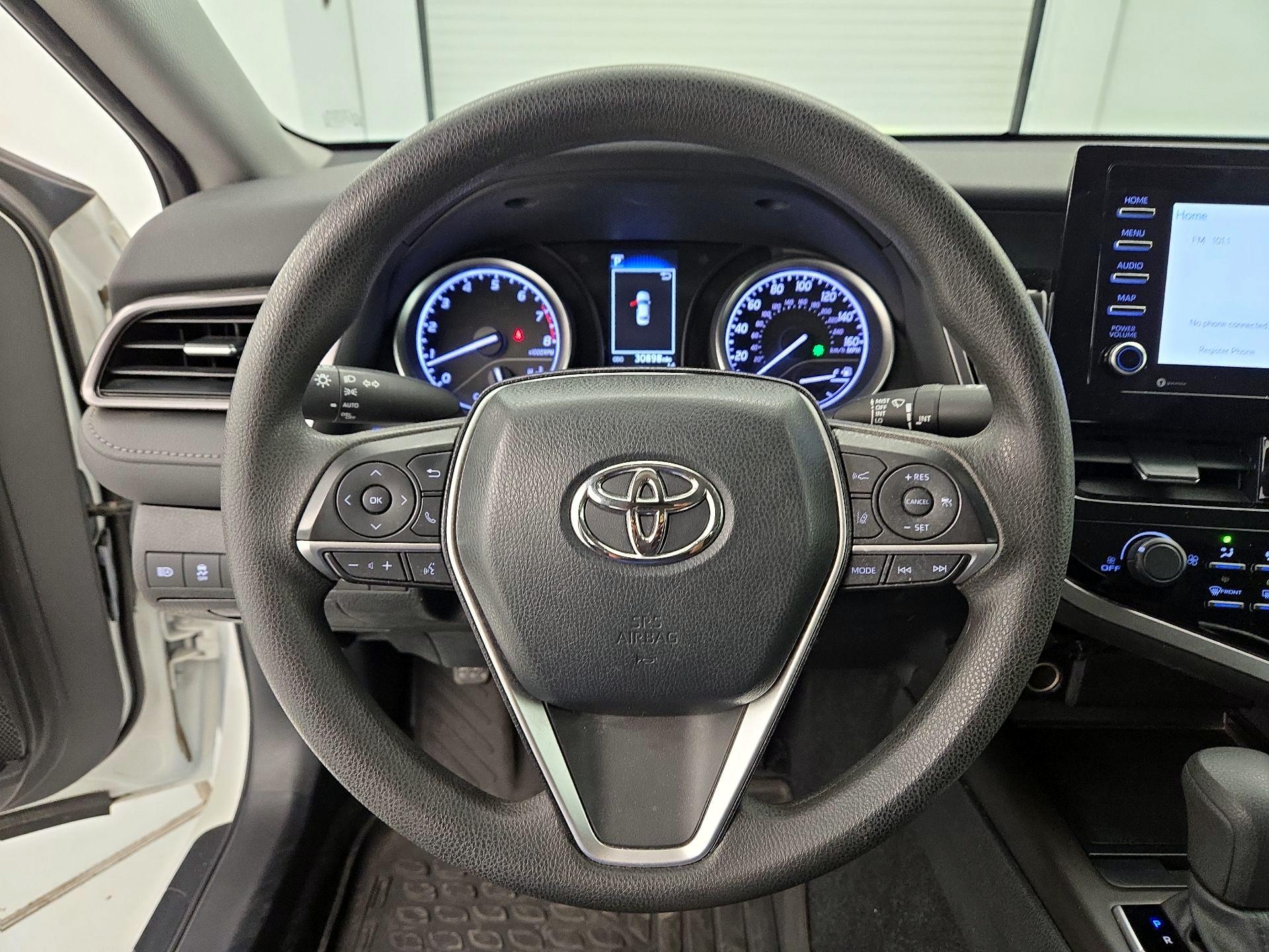 Thumbnail: 2021 Toyota Camry - 10
