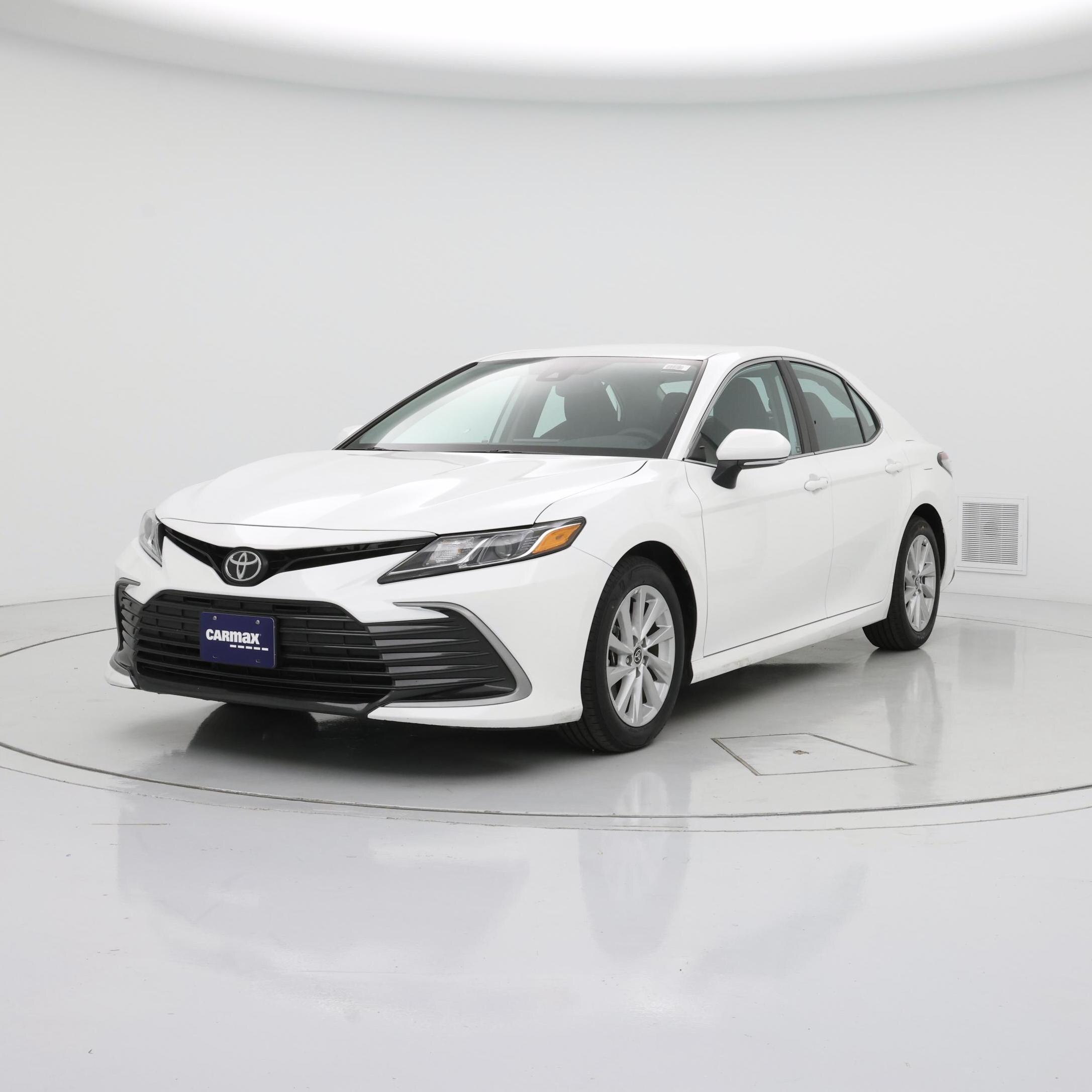 Thumbnail: 2021 Toyota Camry - 4