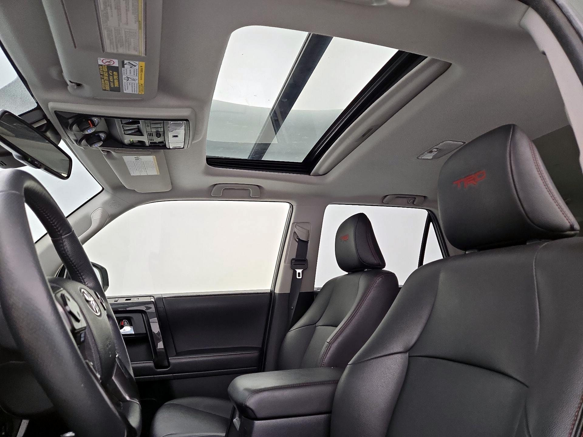 Thumbnail: 2022 Toyota 4Runner - 20
