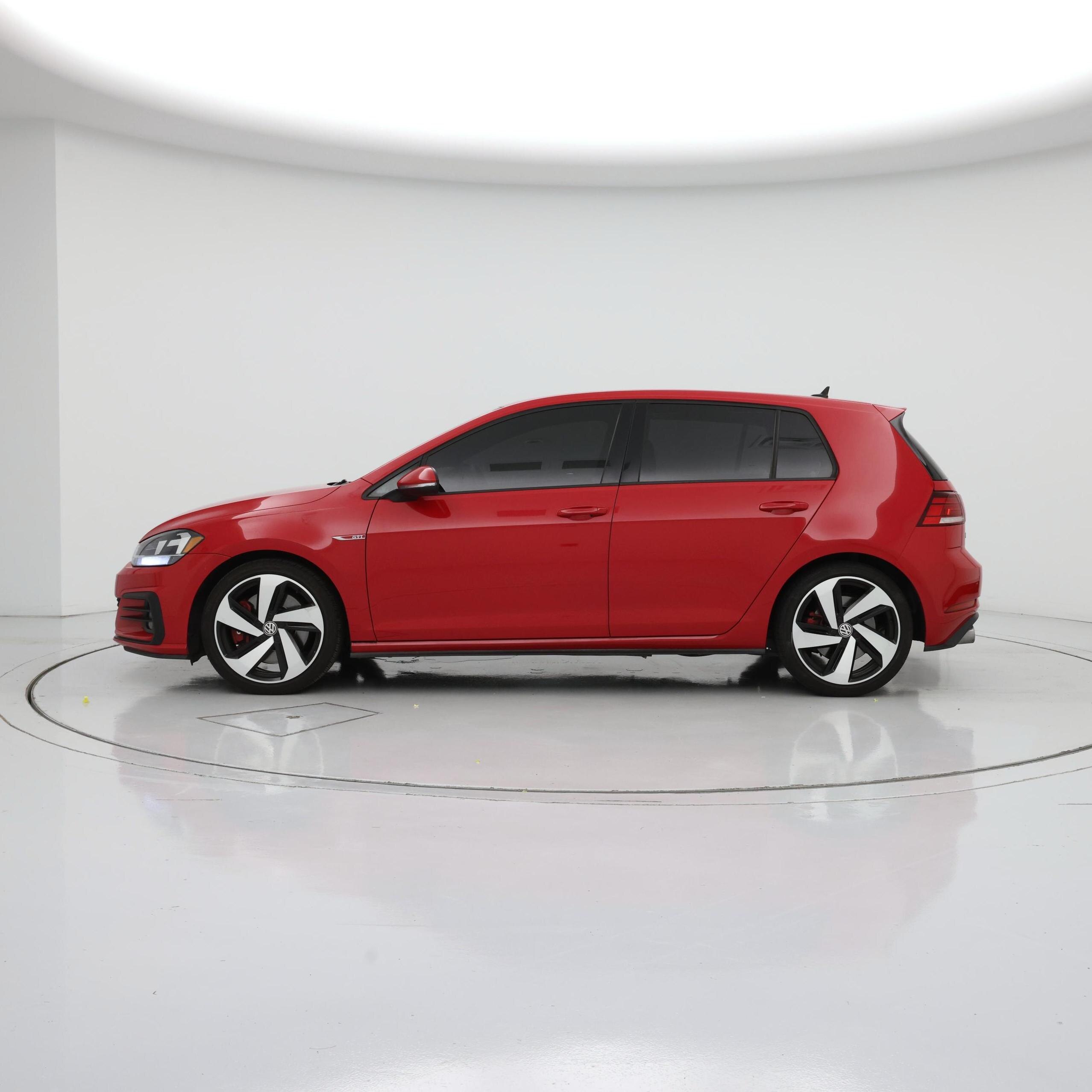 Thumbnail: 2020 Volkswagen Golf - 3