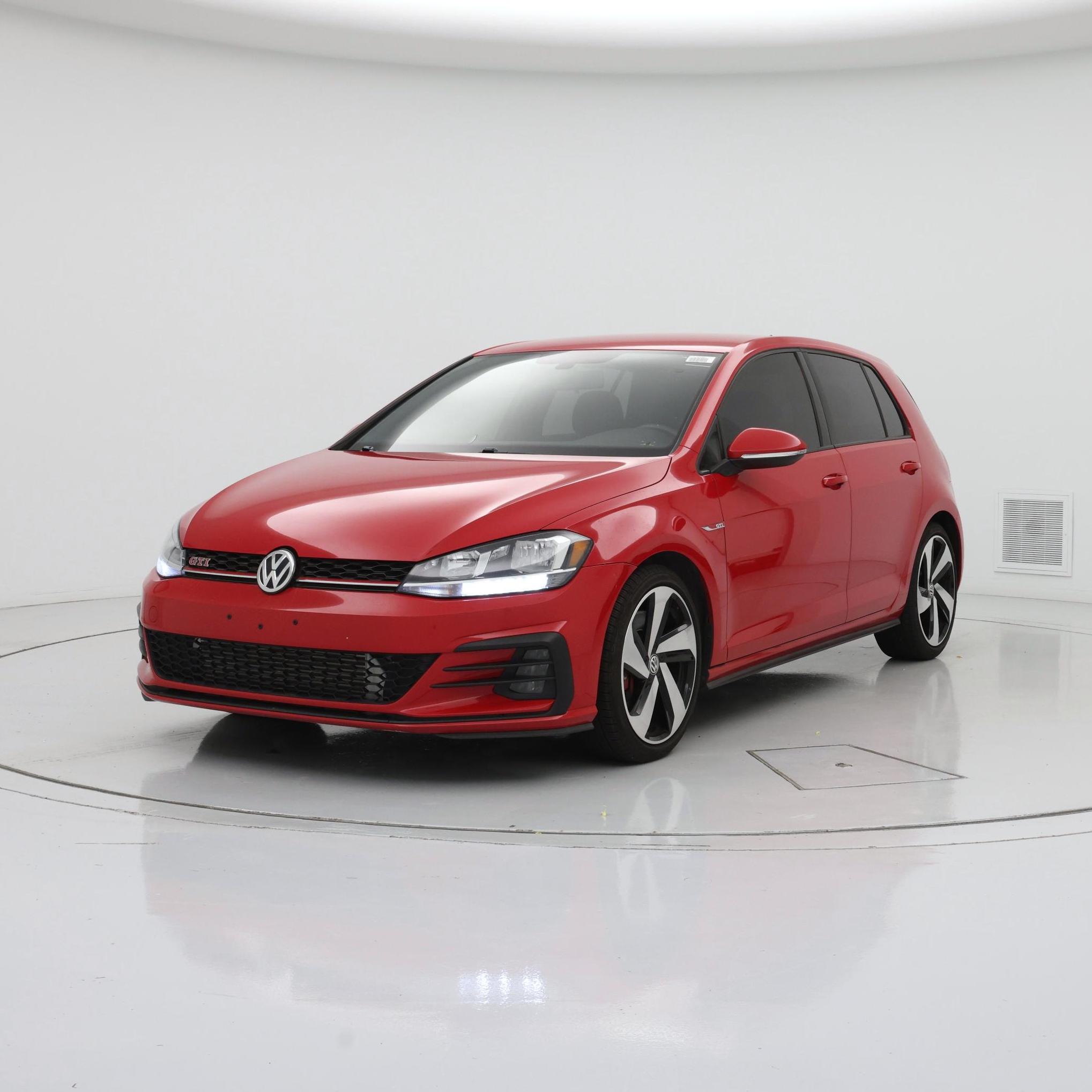 Thumbnail: 2020 Volkswagen Golf - 4