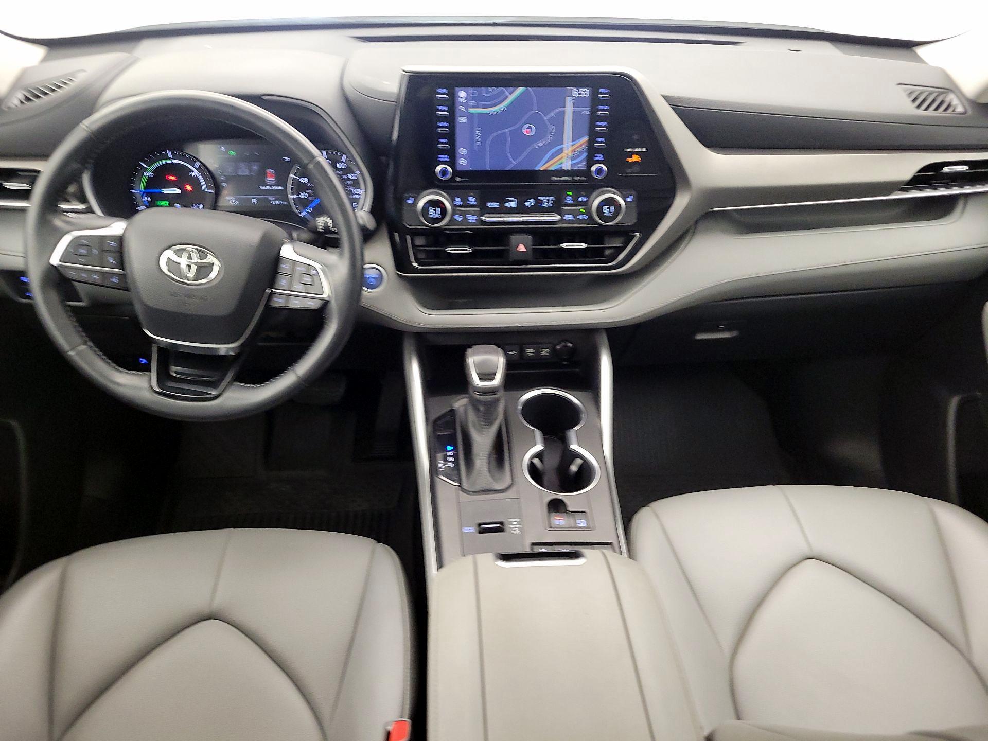 Thumbnail: 2021 Toyota Highlander - 9