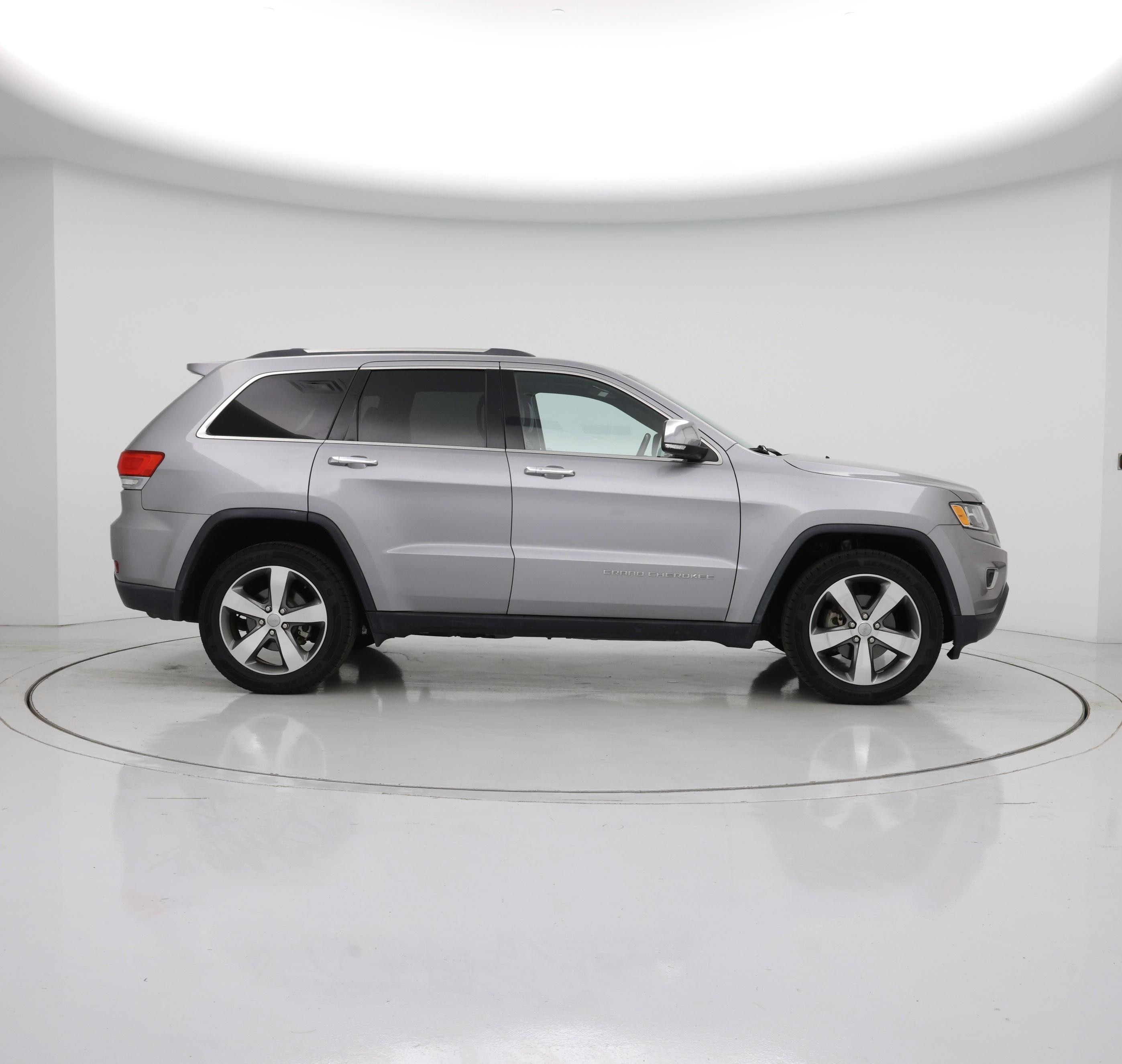 Thumbnail: 2016 Jeep Grand Cherokee - 7