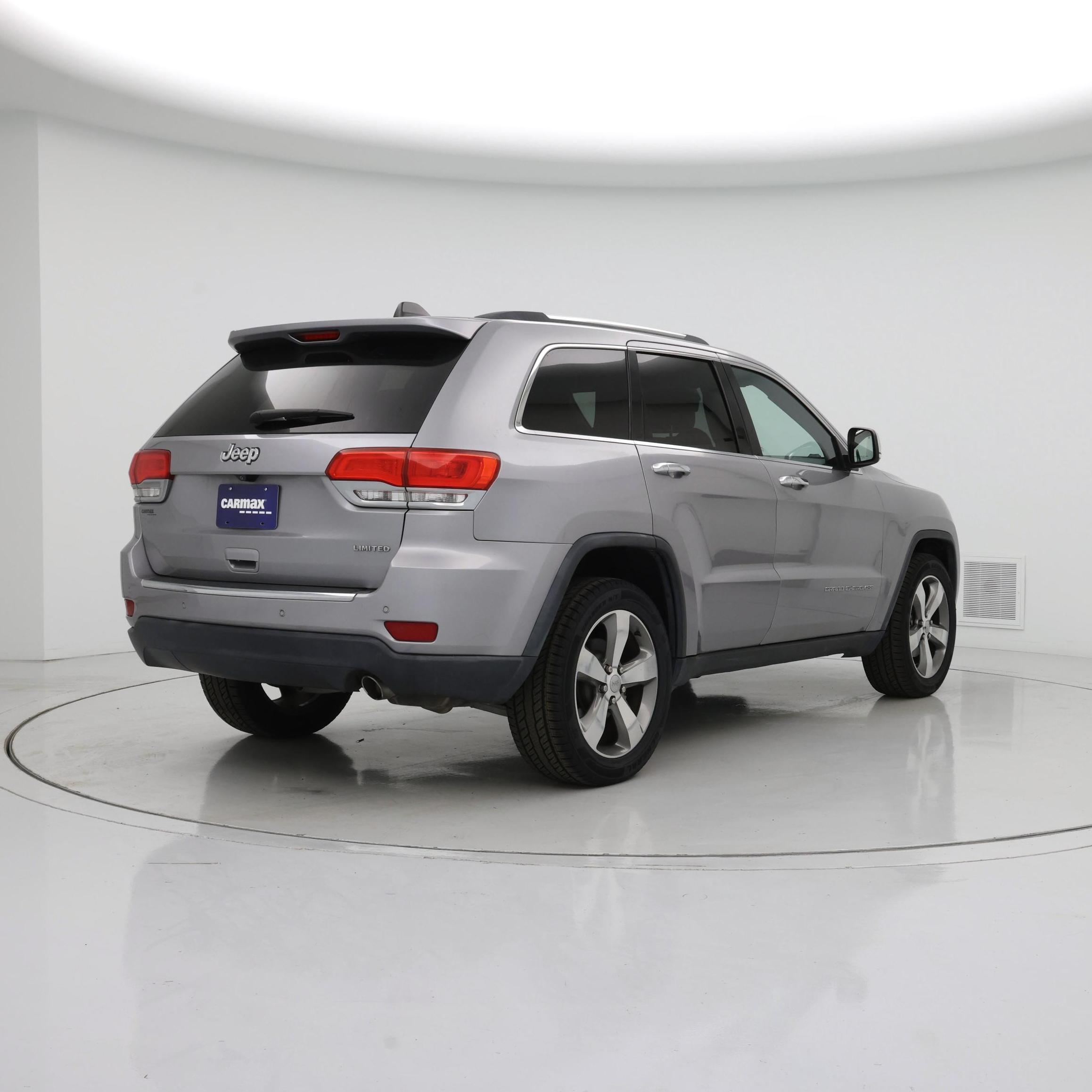 Thumbnail: 2016 Jeep Grand Cherokee - 8