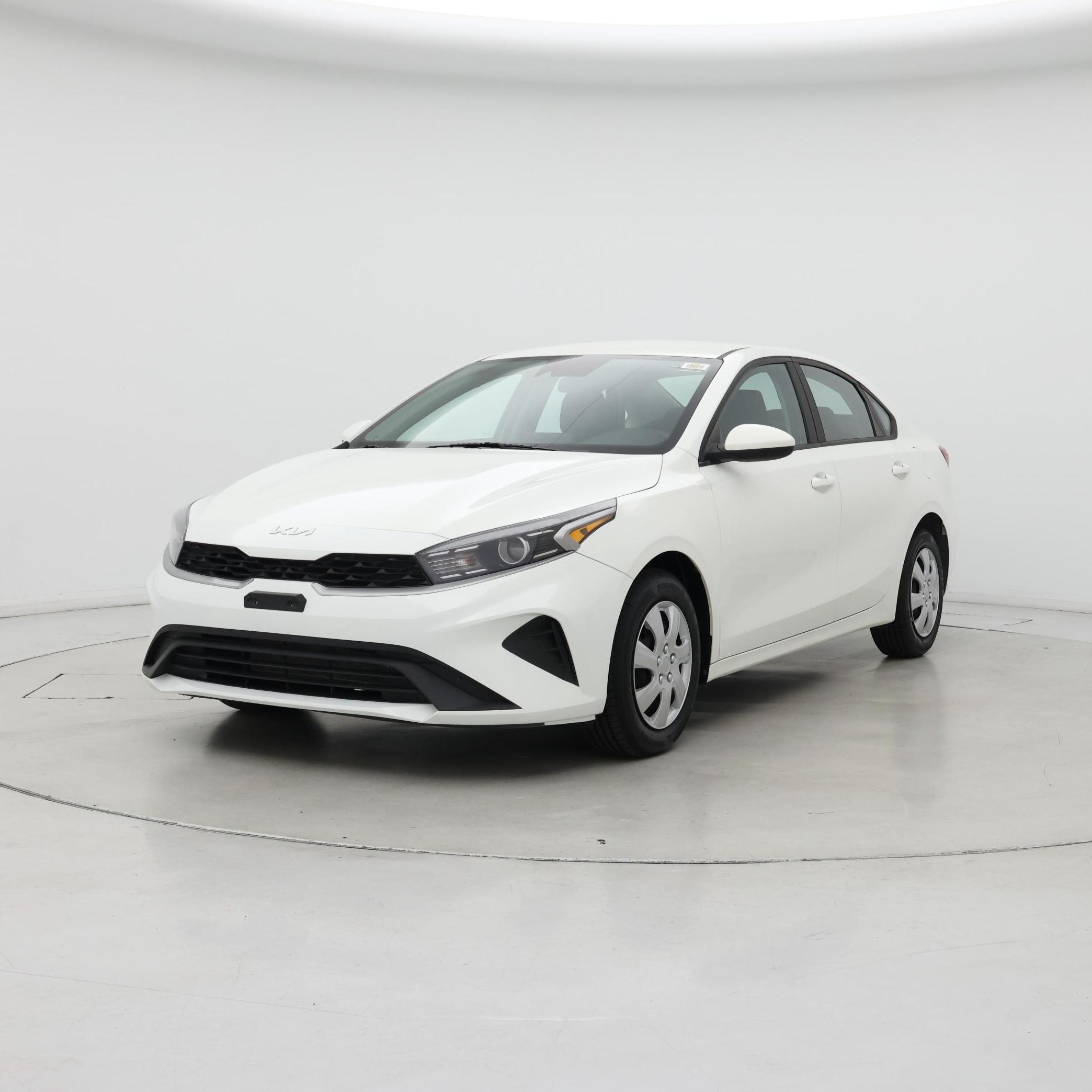 Thumbnail: 2023 Kia Forte - 4