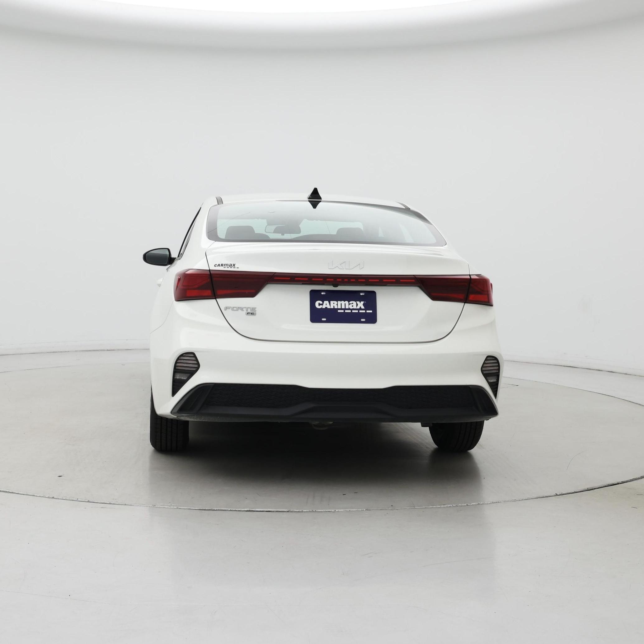 Thumbnail: 2023 Kia Forte - 6