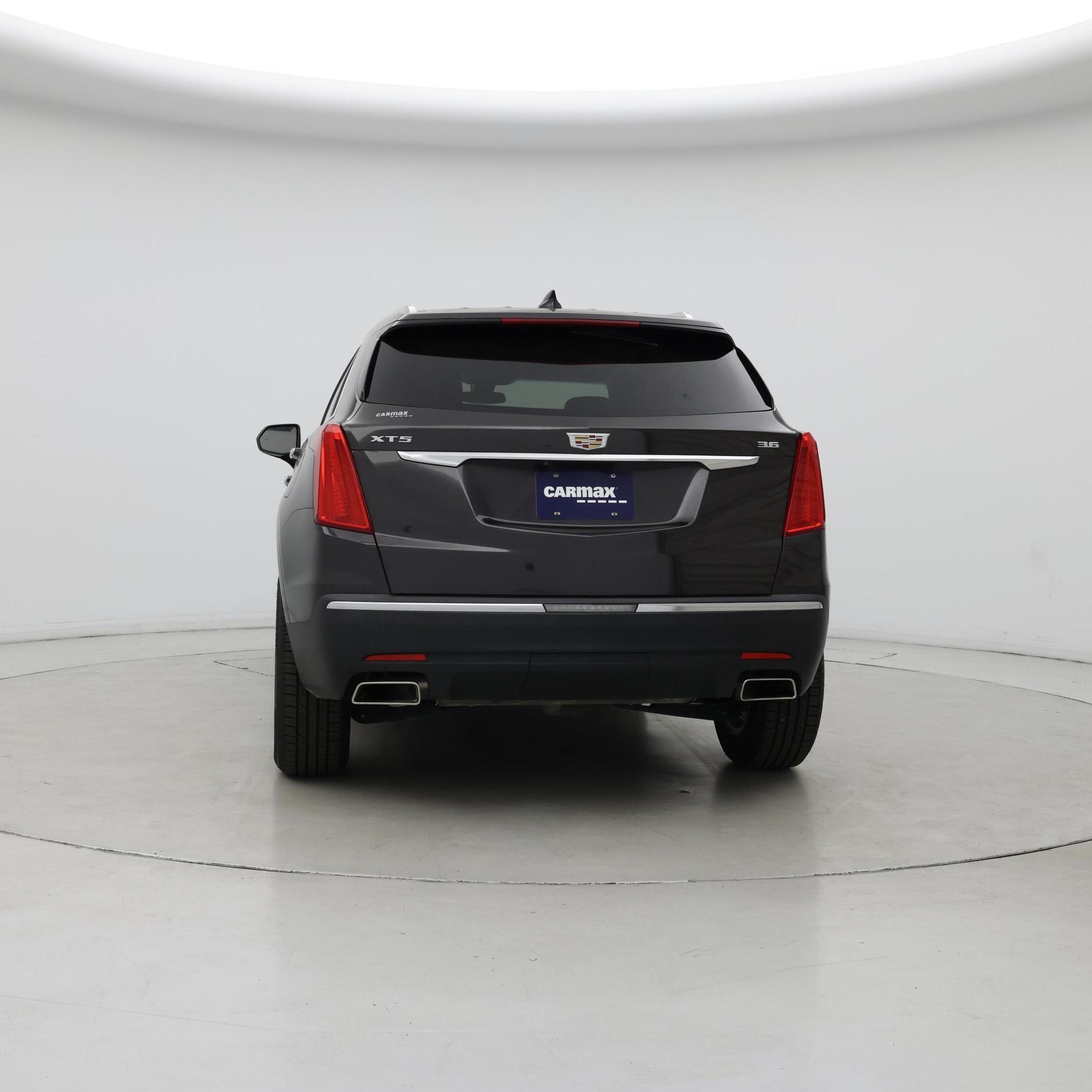 Thumbnail: 2019 Cadillac XT5 - 6