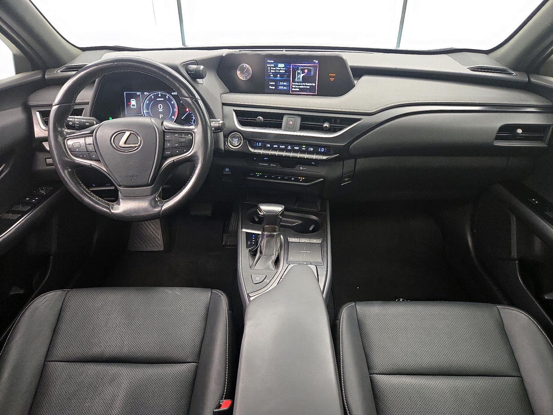 Thumbnail: 2019 Lexus UX - 9