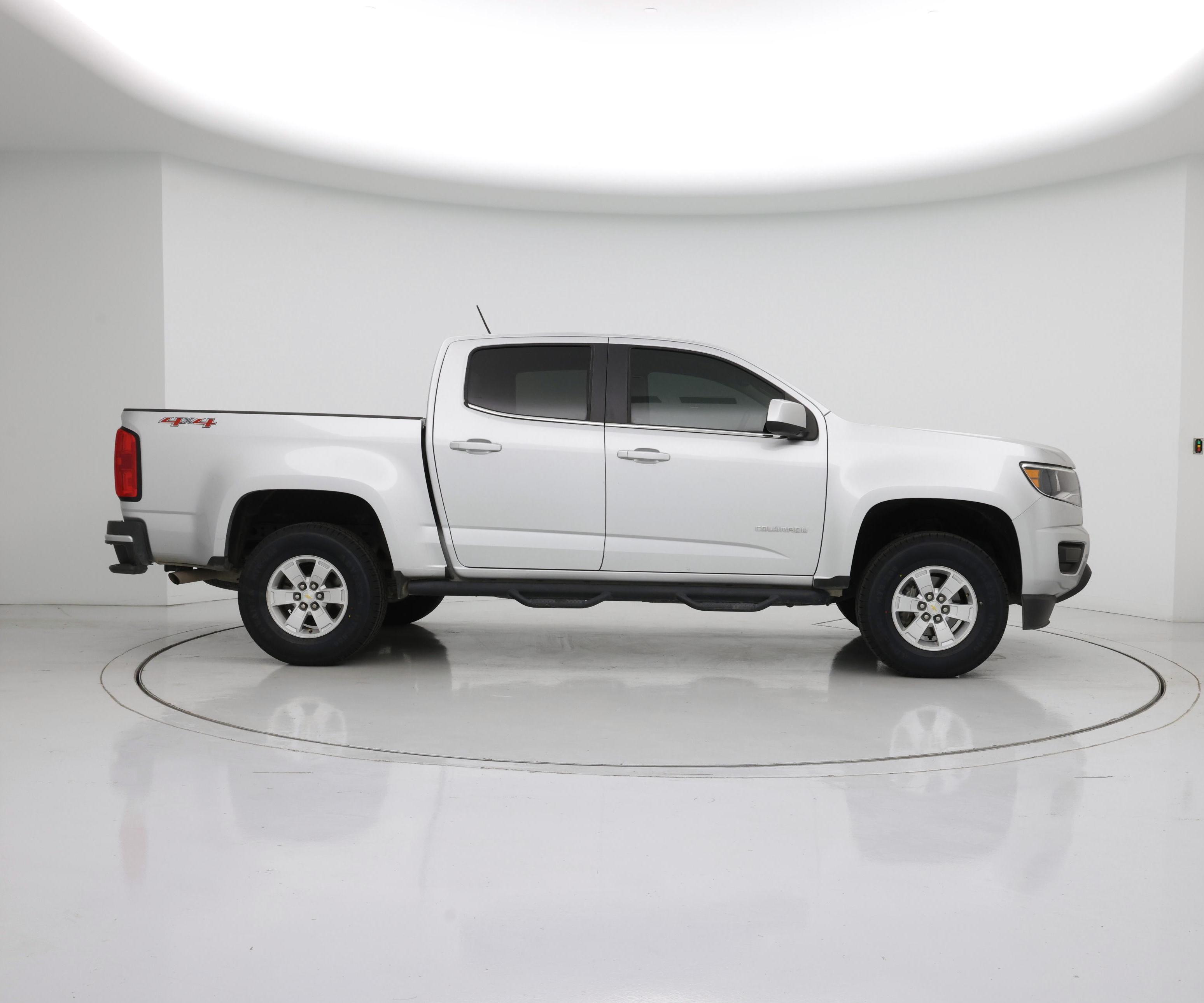 Thumbnail: 2019 Chevrolet Colorado - 7