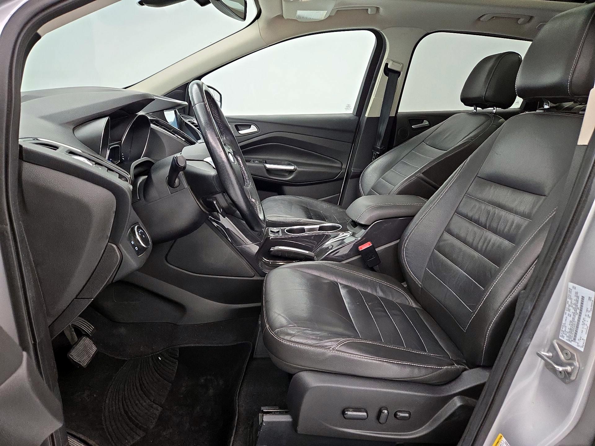 Thumbnail: 2016 Ford Escape - 11