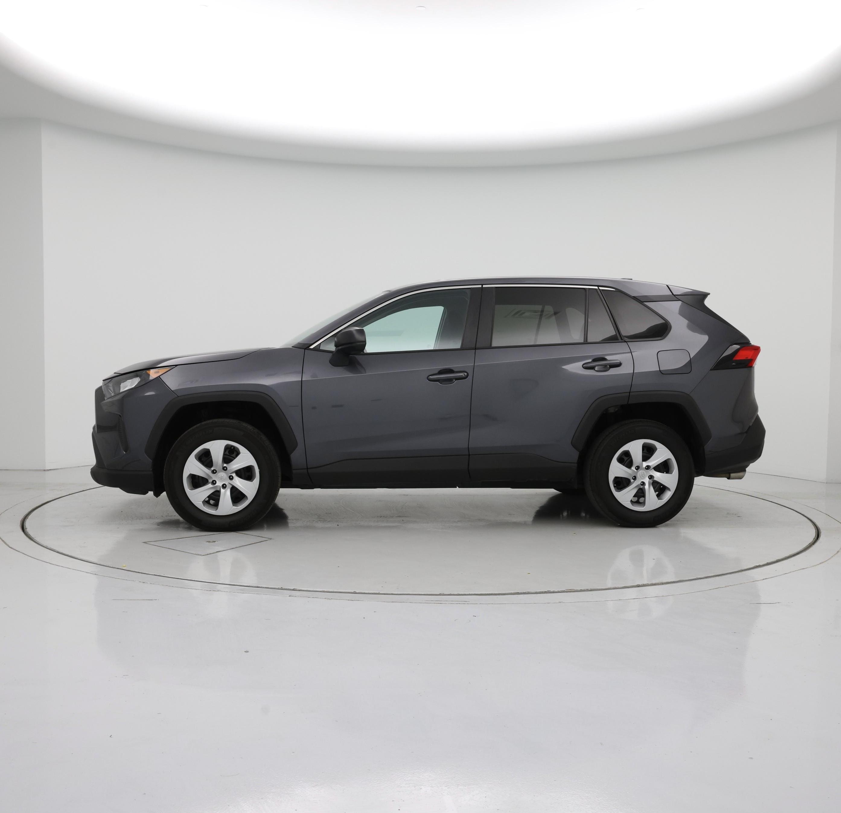 Thumbnail: 2022 Toyota RAV4 - 3