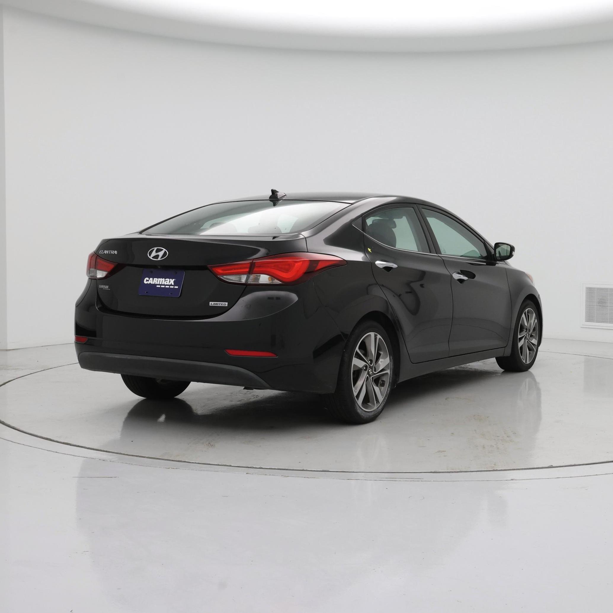 Thumbnail: 2014 Hyundai Elantra - 8