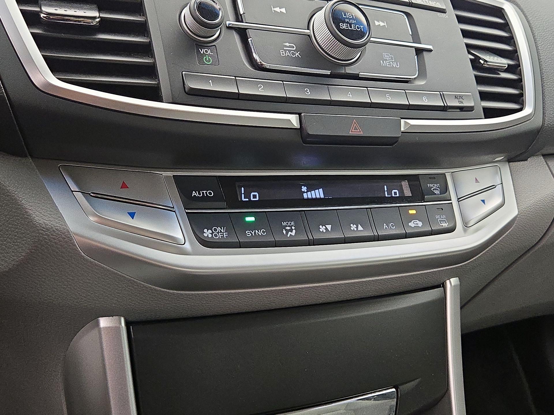 Thumbnail: 2013 Honda Accord - 16