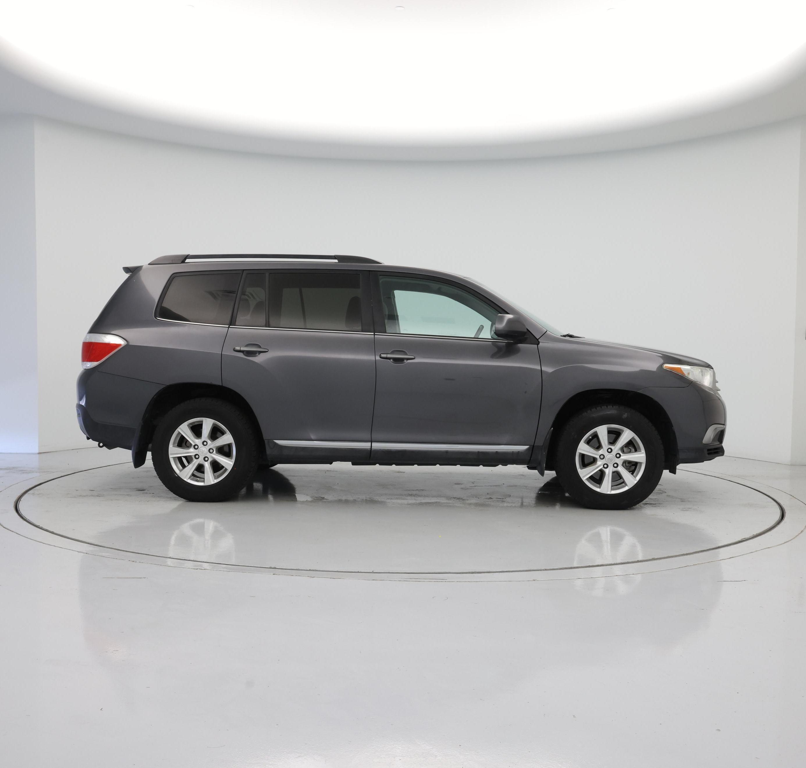 Thumbnail: 2013 Toyota Highlander - 7