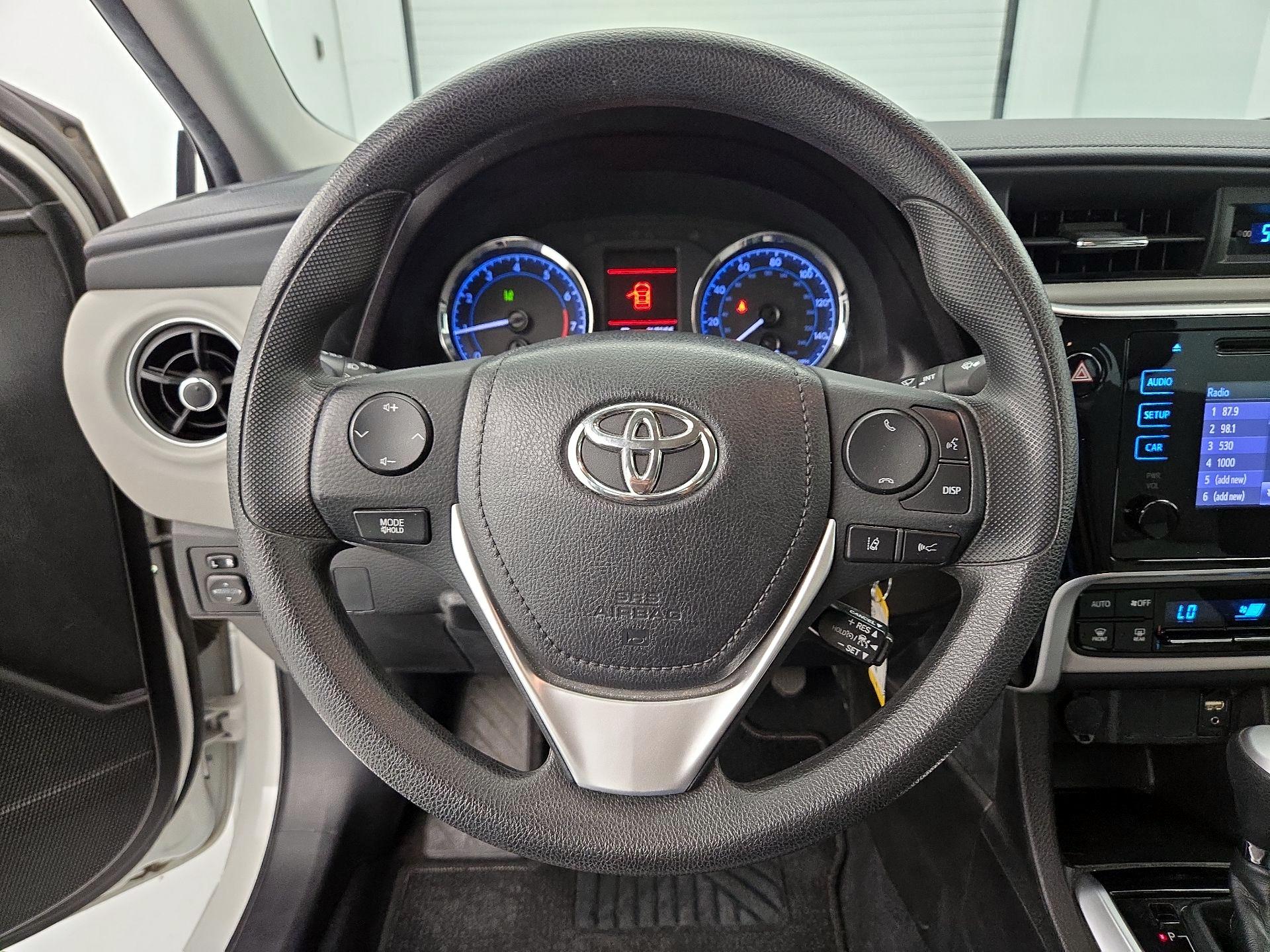 Thumbnail: 2019 Toyota Corolla - 10