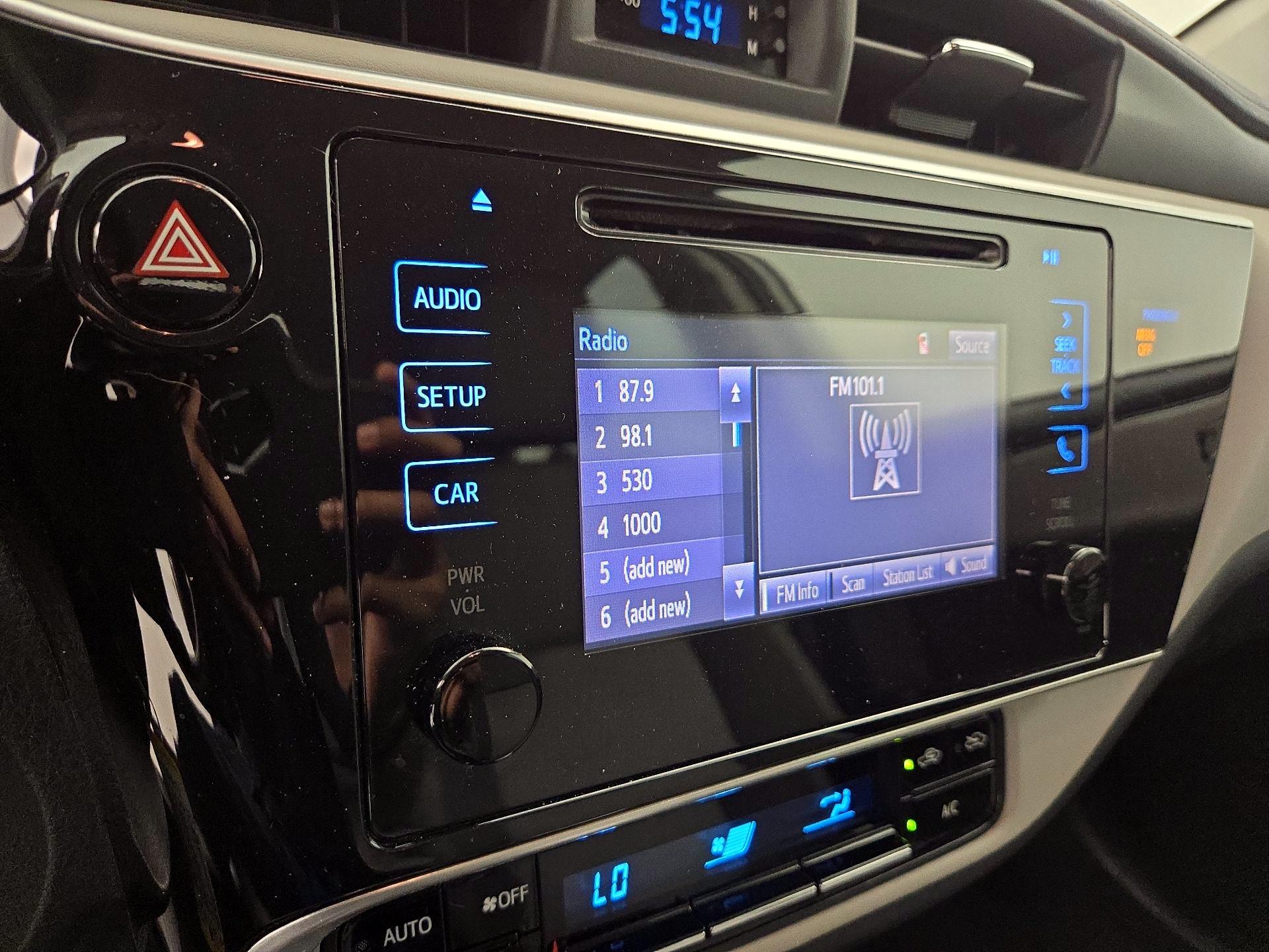 Thumbnail: 2019 Toyota Corolla - 15
