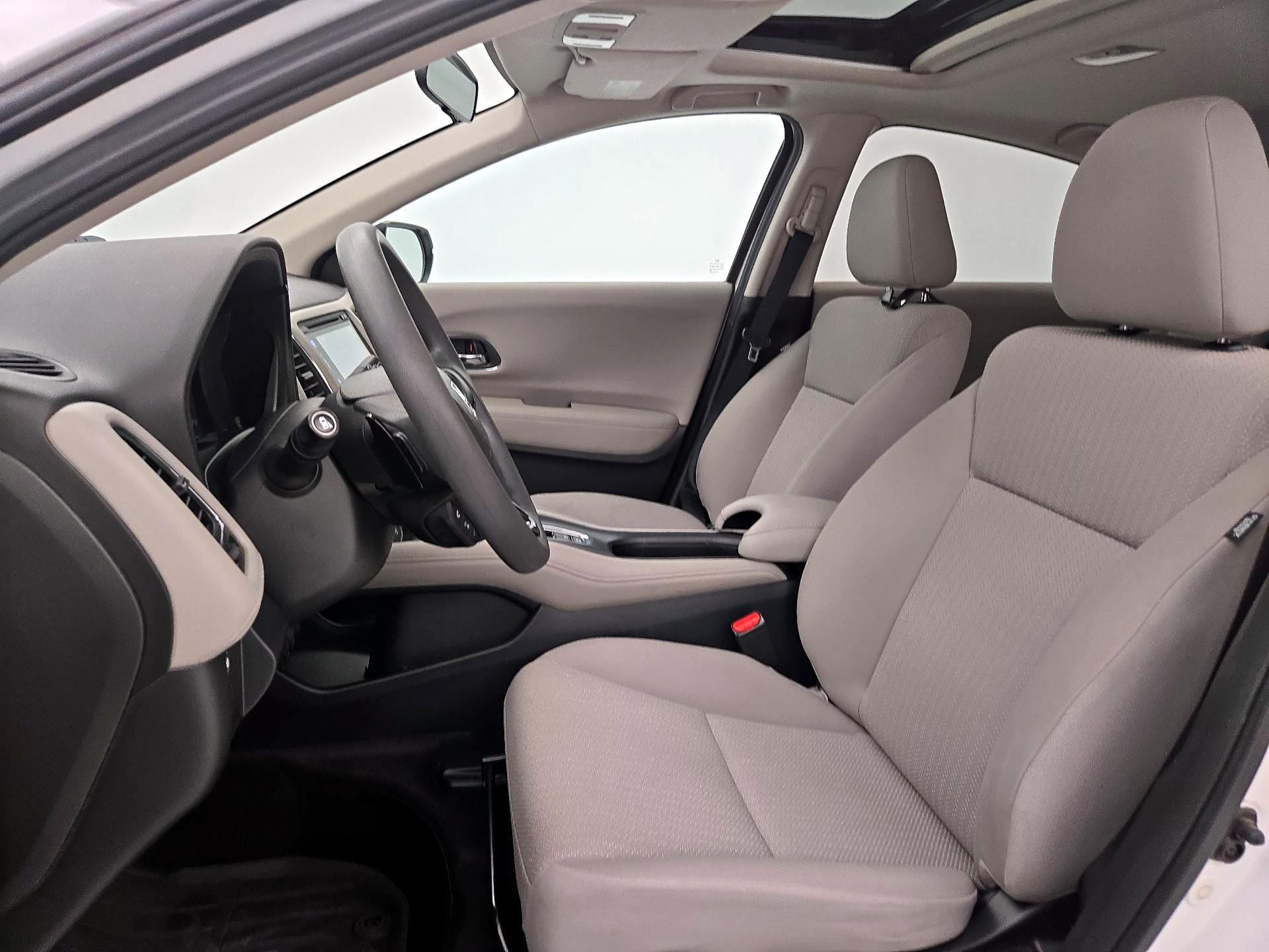 Thumbnail: 2017 Honda HR-V - 11