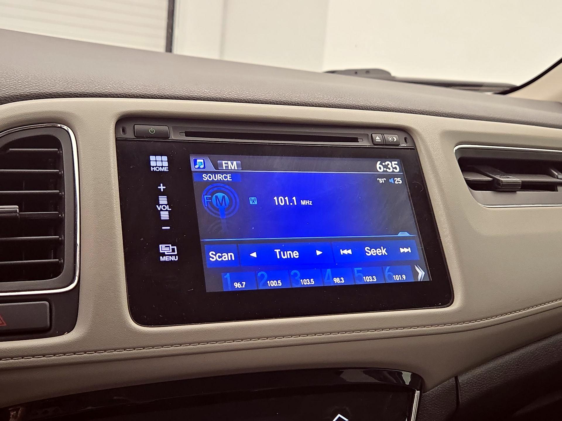 Thumbnail: 2017 Honda HR-V - 15