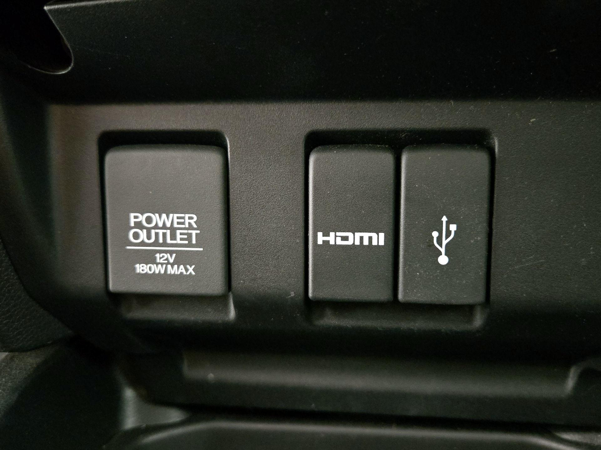 Thumbnail: 2016 Honda Fit - 18