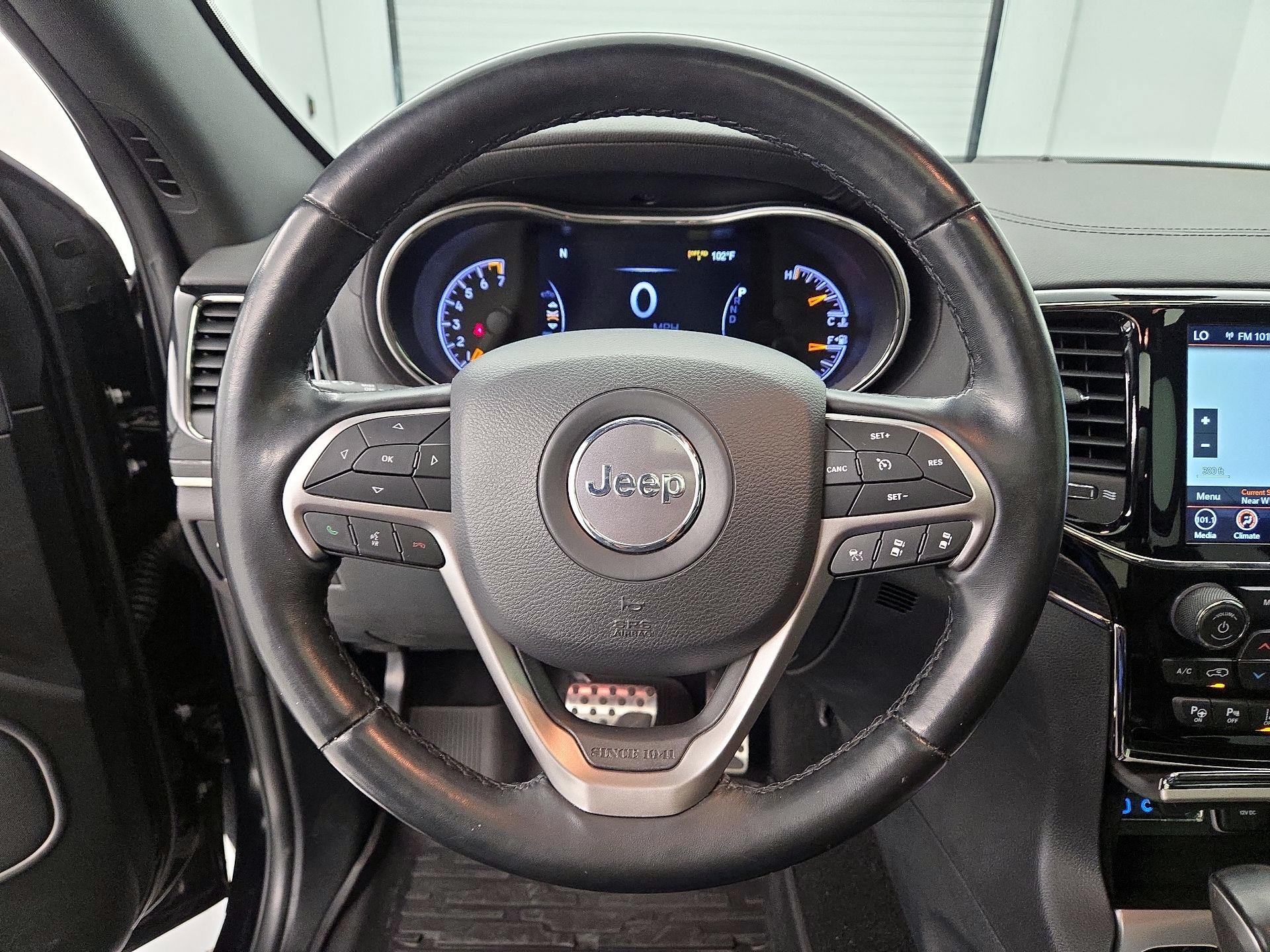 Thumbnail: 2020 Jeep Grand Cherokee - 10