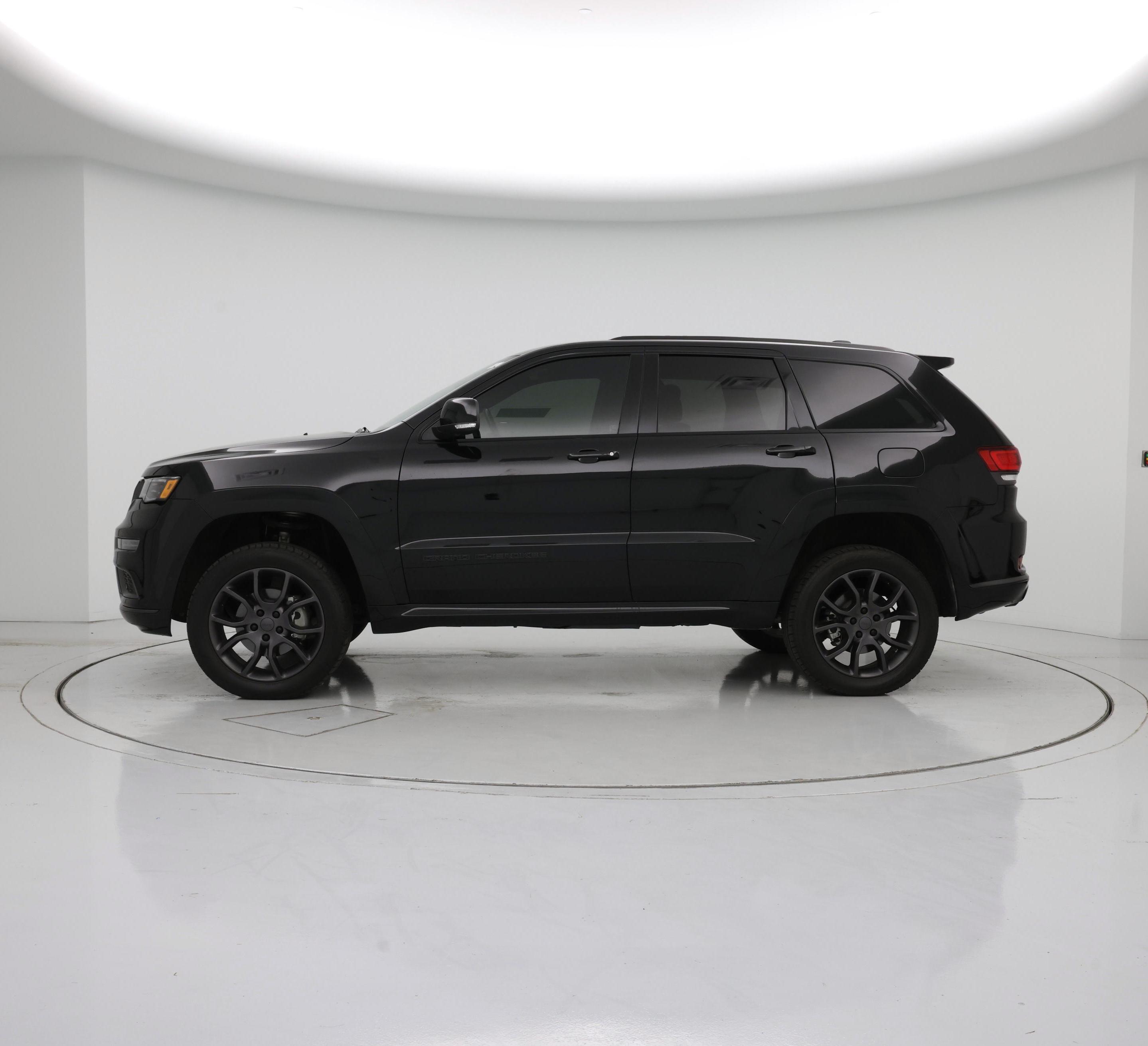 Thumbnail: 2020 Jeep Grand Cherokee - 3