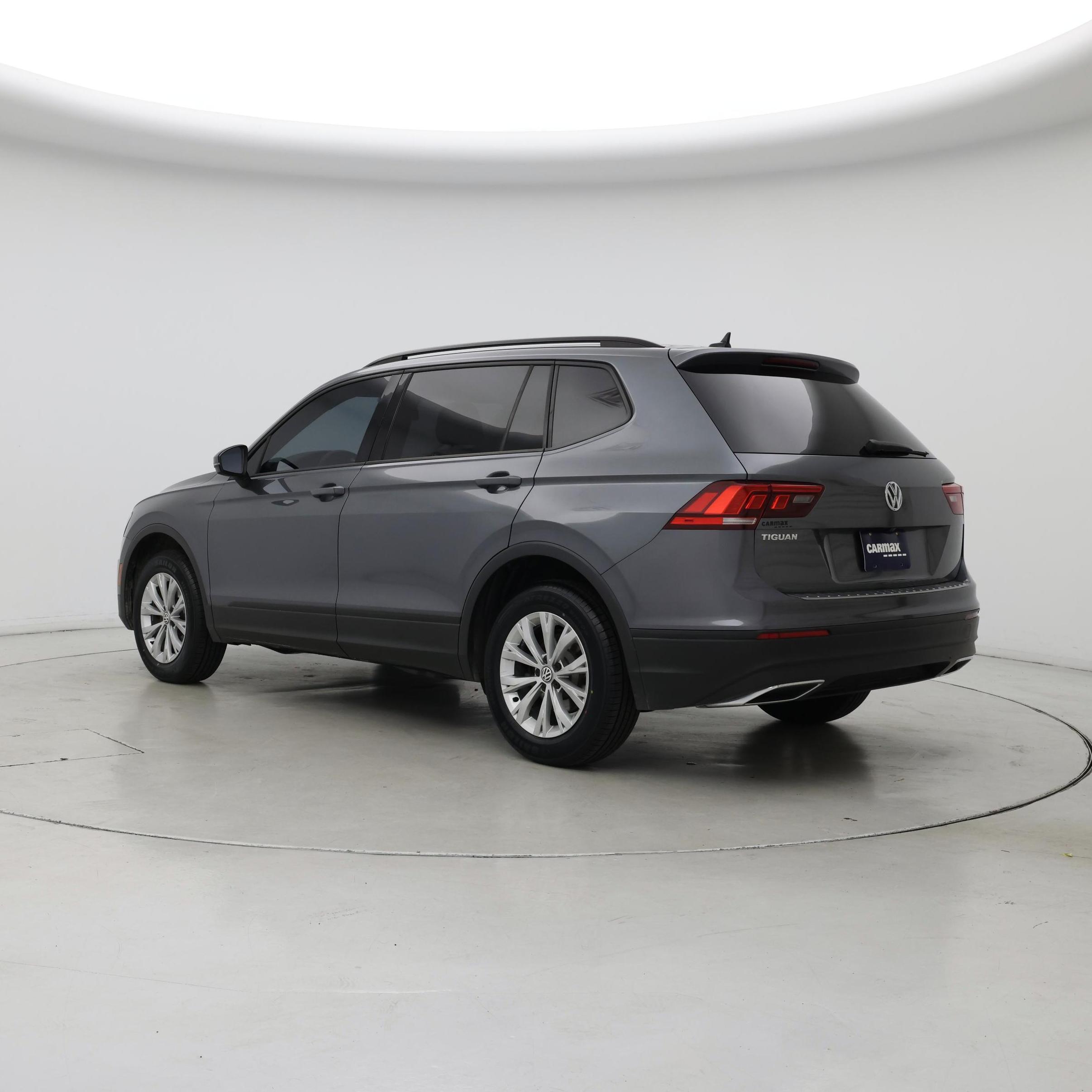 Thumbnail: 2020 Volkswagen Tiguan - 2