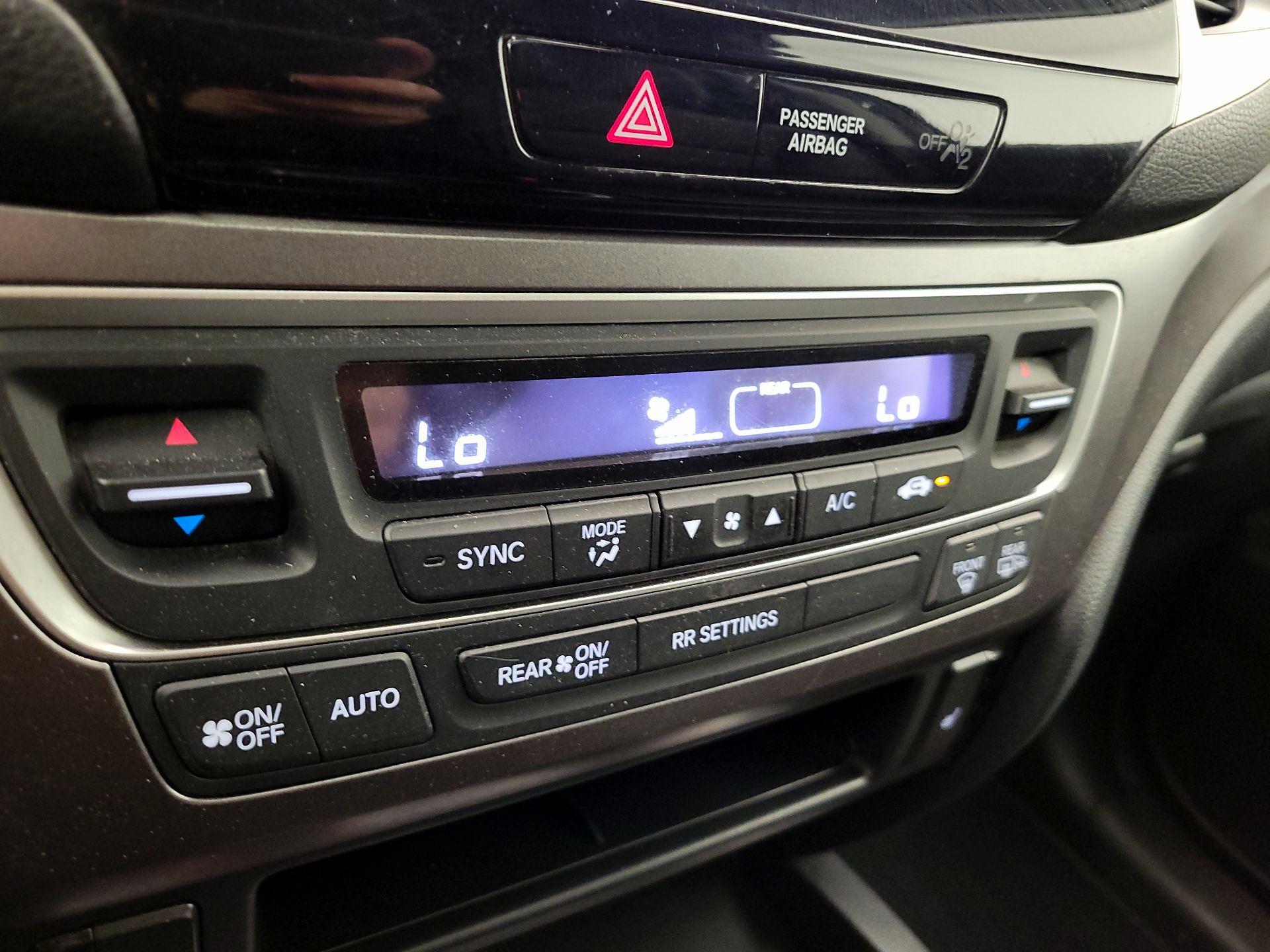 Thumbnail: 2020 Honda Ridgeline - 16