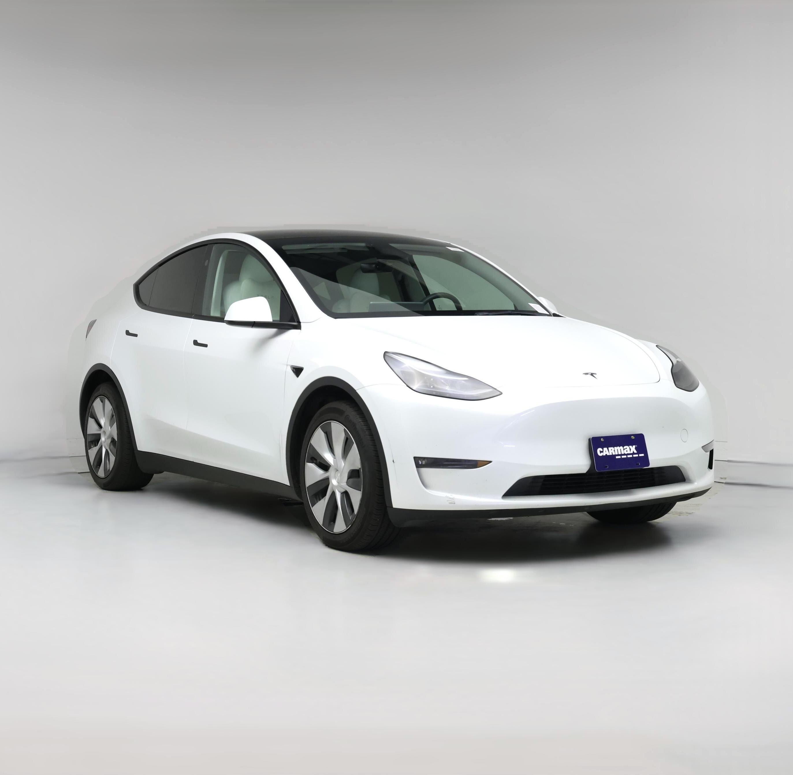 Thumbnail: 2023 Tesla Model Y - 1