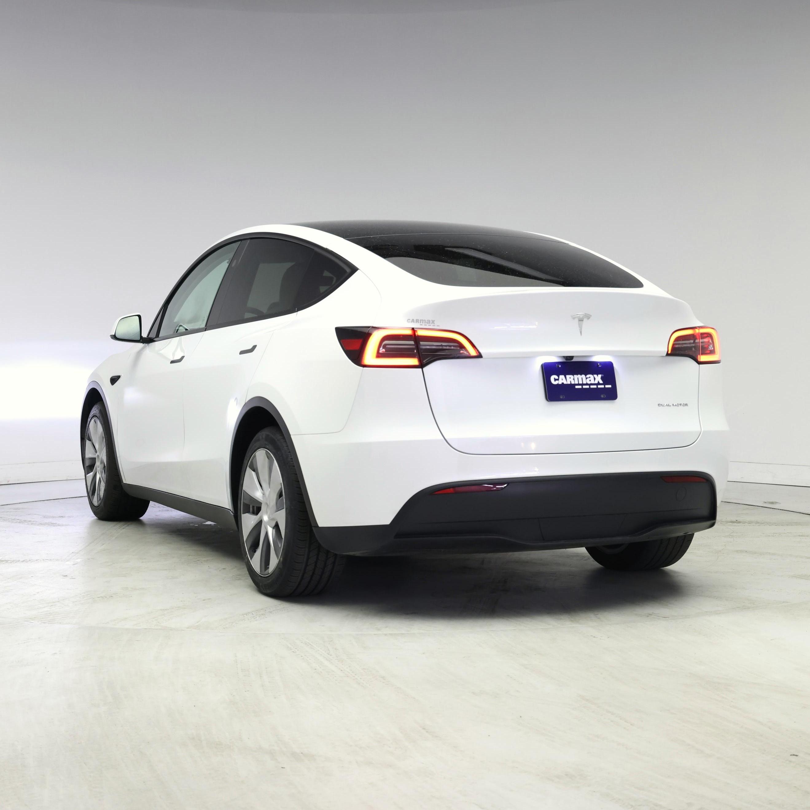 Thumbnail: 2023 Tesla Model Y - 2