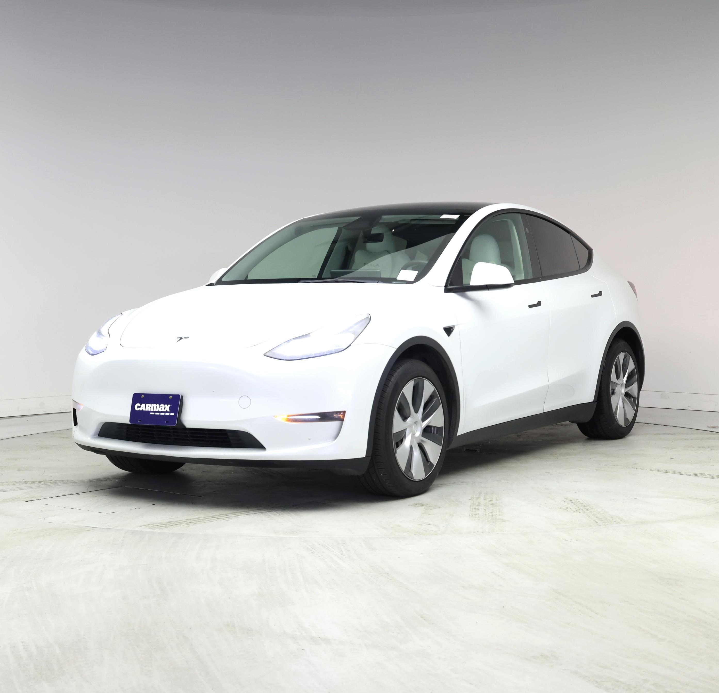 Thumbnail: 2023 Tesla Model Y - 4