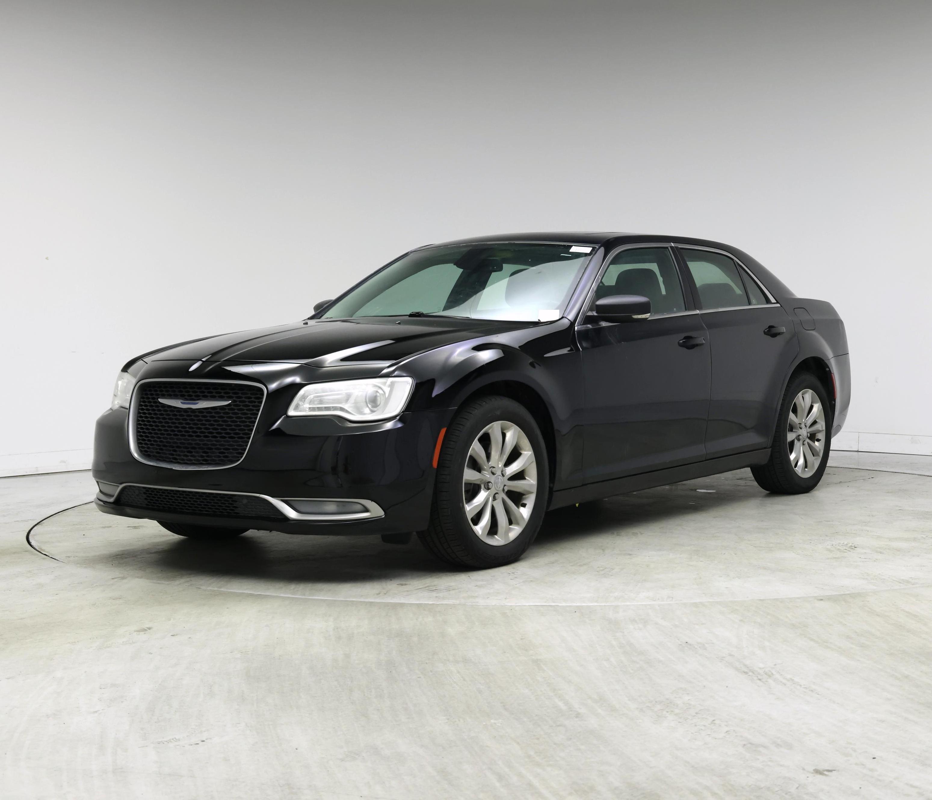 Thumbnail: 2018 Chrysler 300 - 4