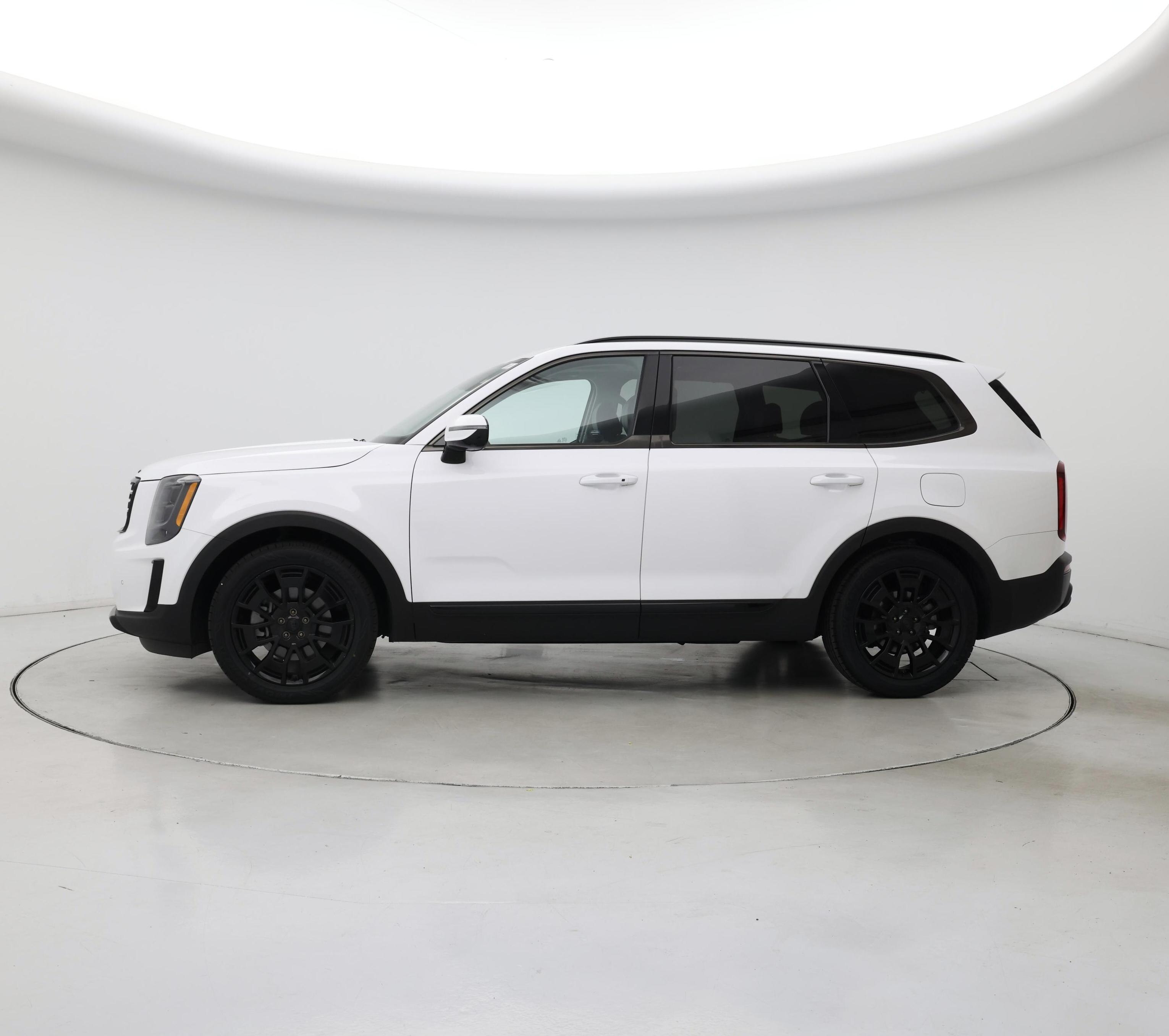 Thumbnail: 2021 Kia Telluride - 3