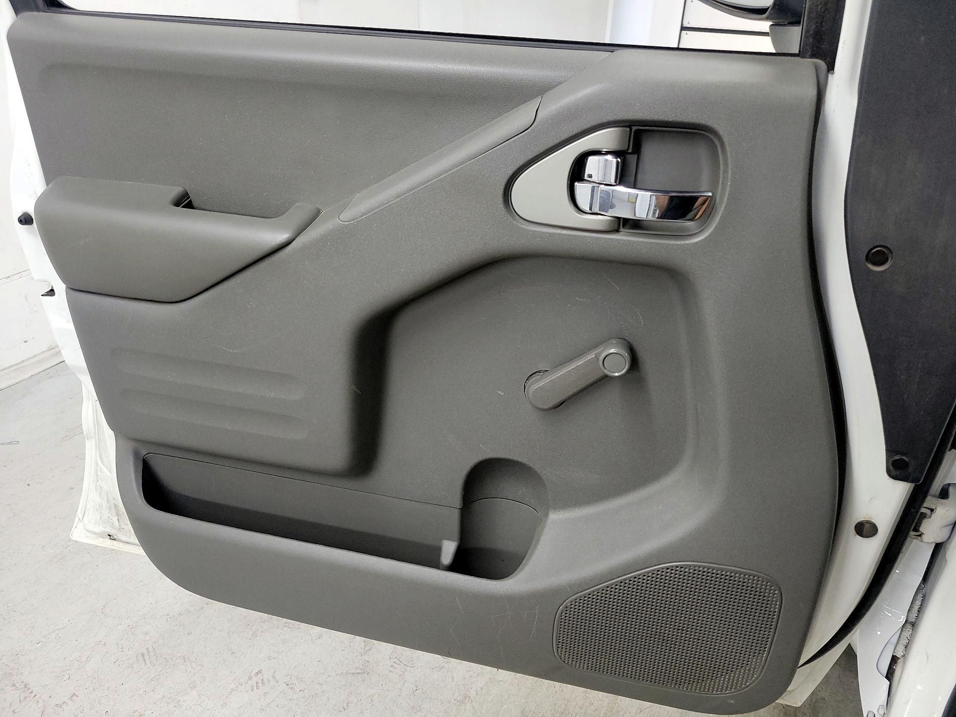Thumbnail: 2017 Nissan Frontier - 13