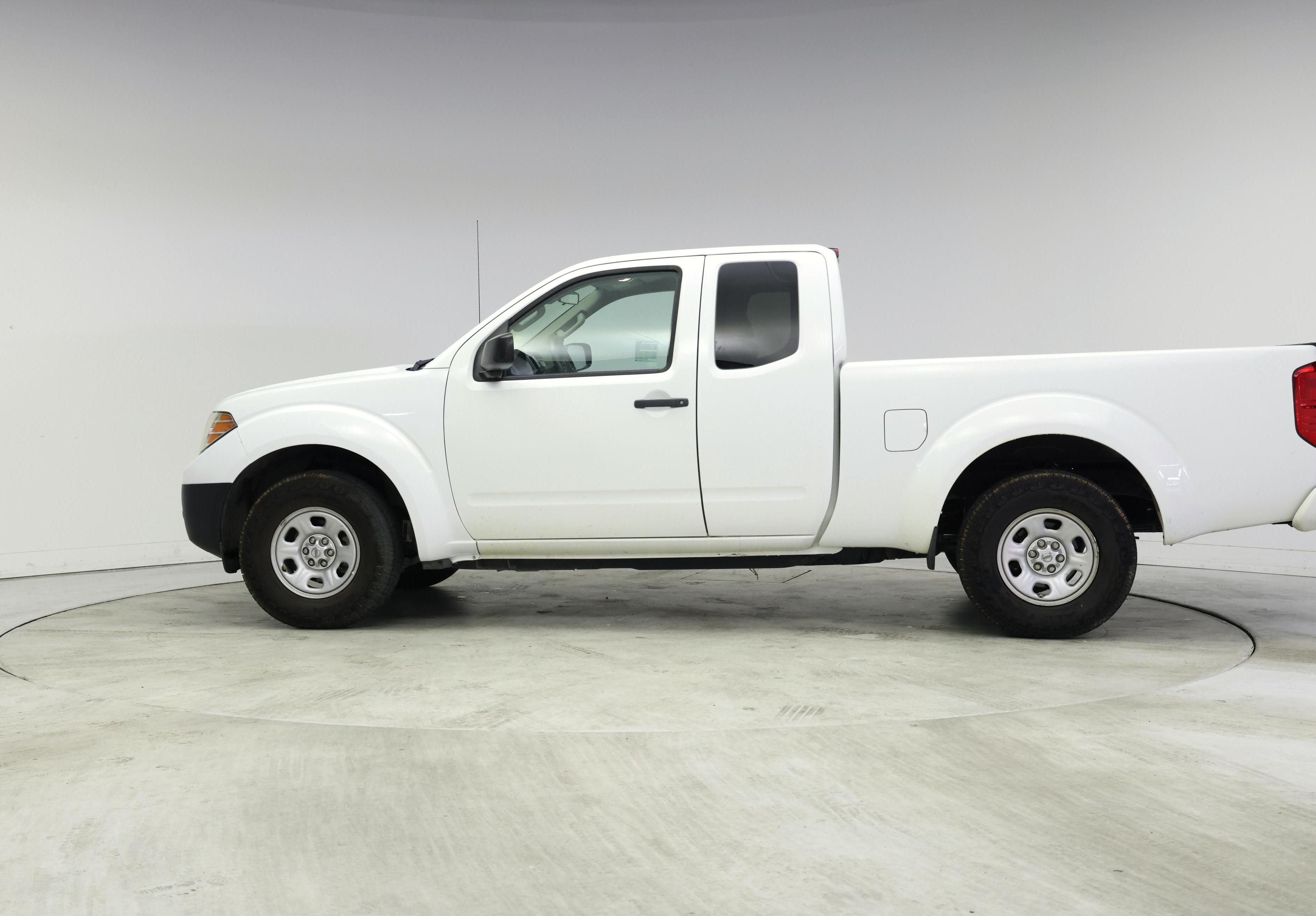 Thumbnail: 2017 Nissan Frontier - 3