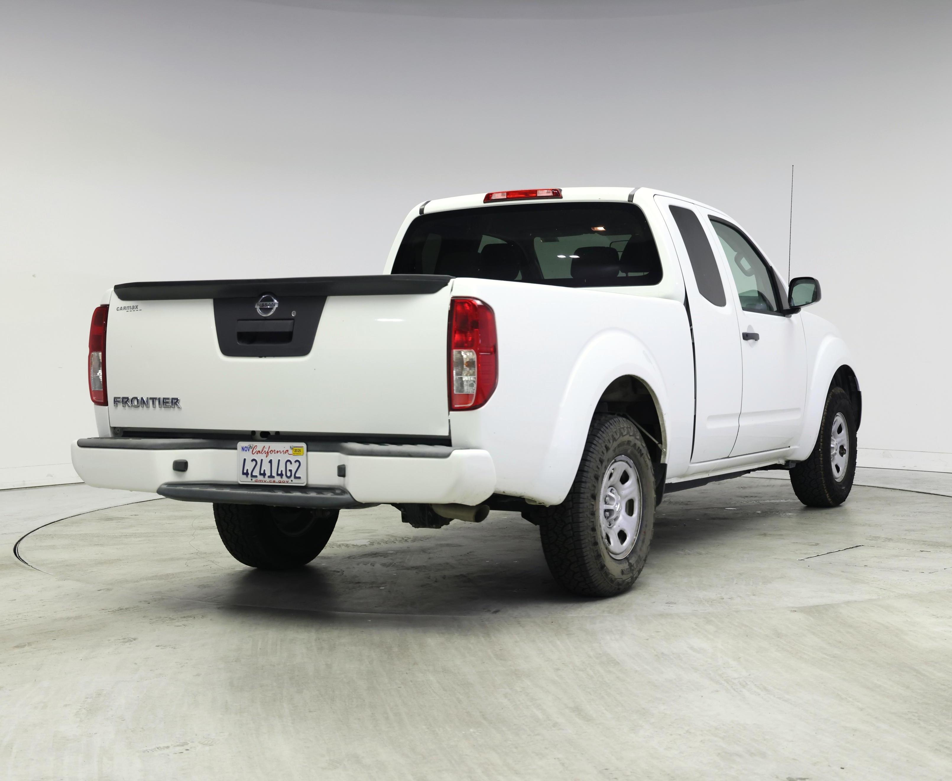 Thumbnail: 2017 Nissan Frontier - 8