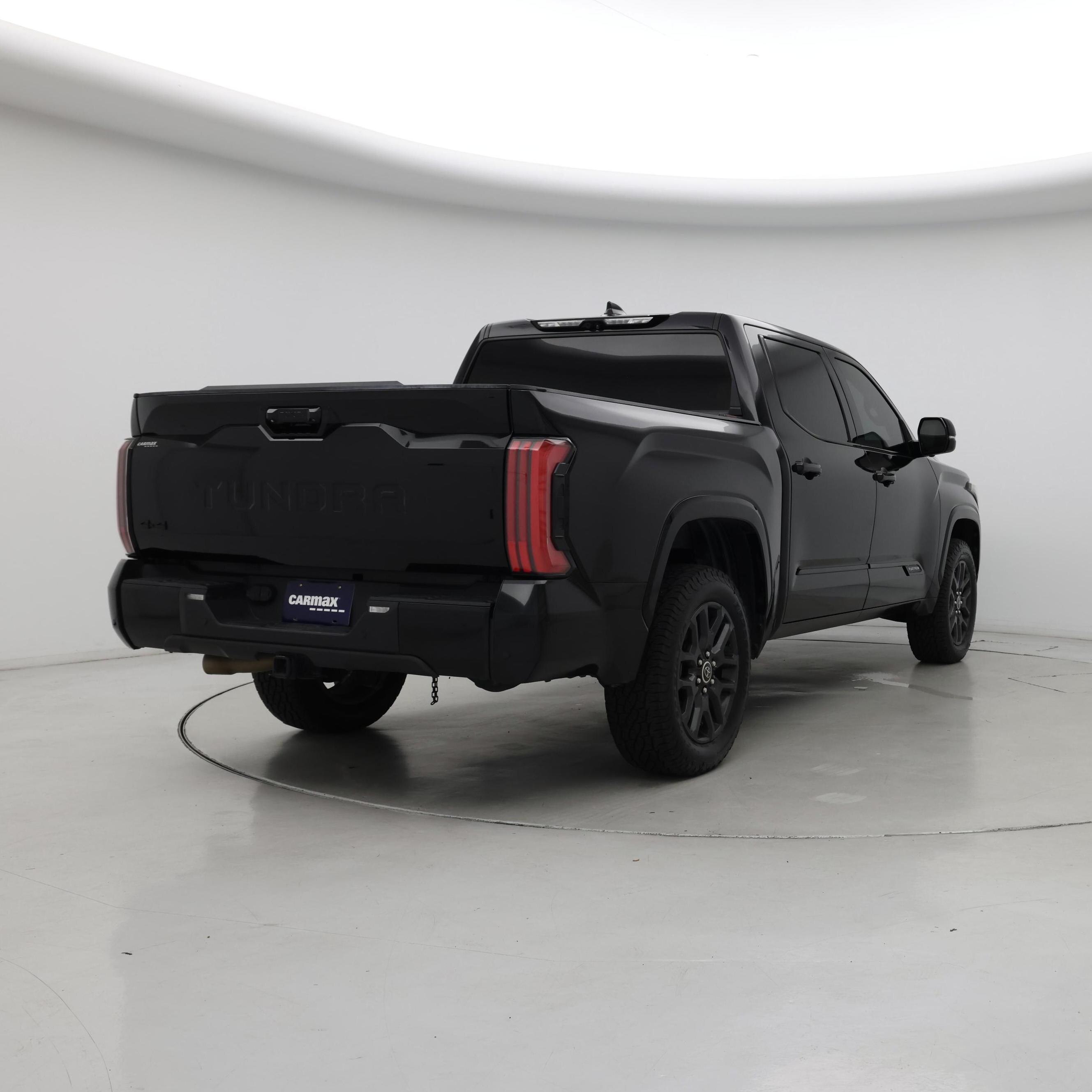 Thumbnail: 2022 Toyota Tundra - 8