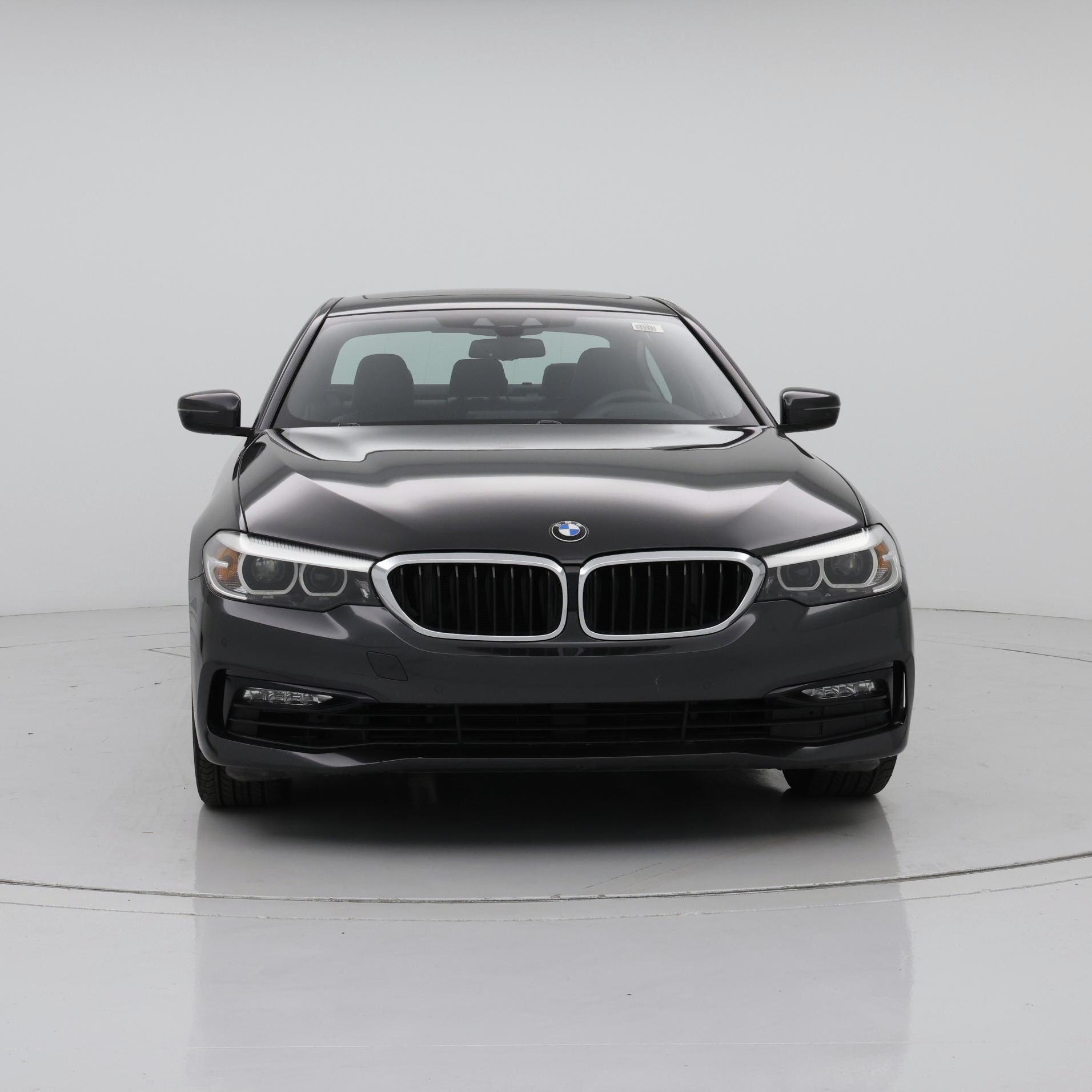 Thumbnail: 2018 BMW 5 Series - 5