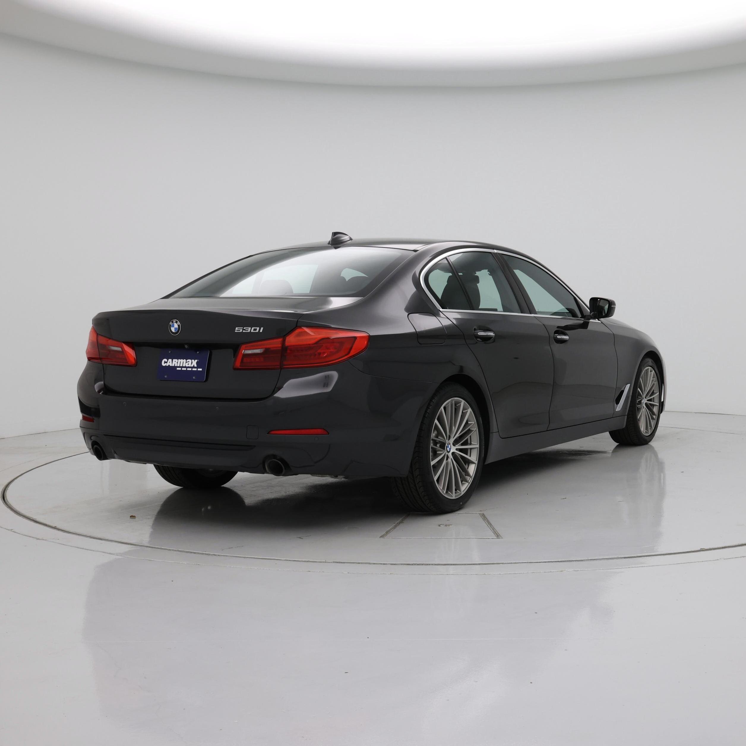Thumbnail: 2018 BMW 5 Series - 8