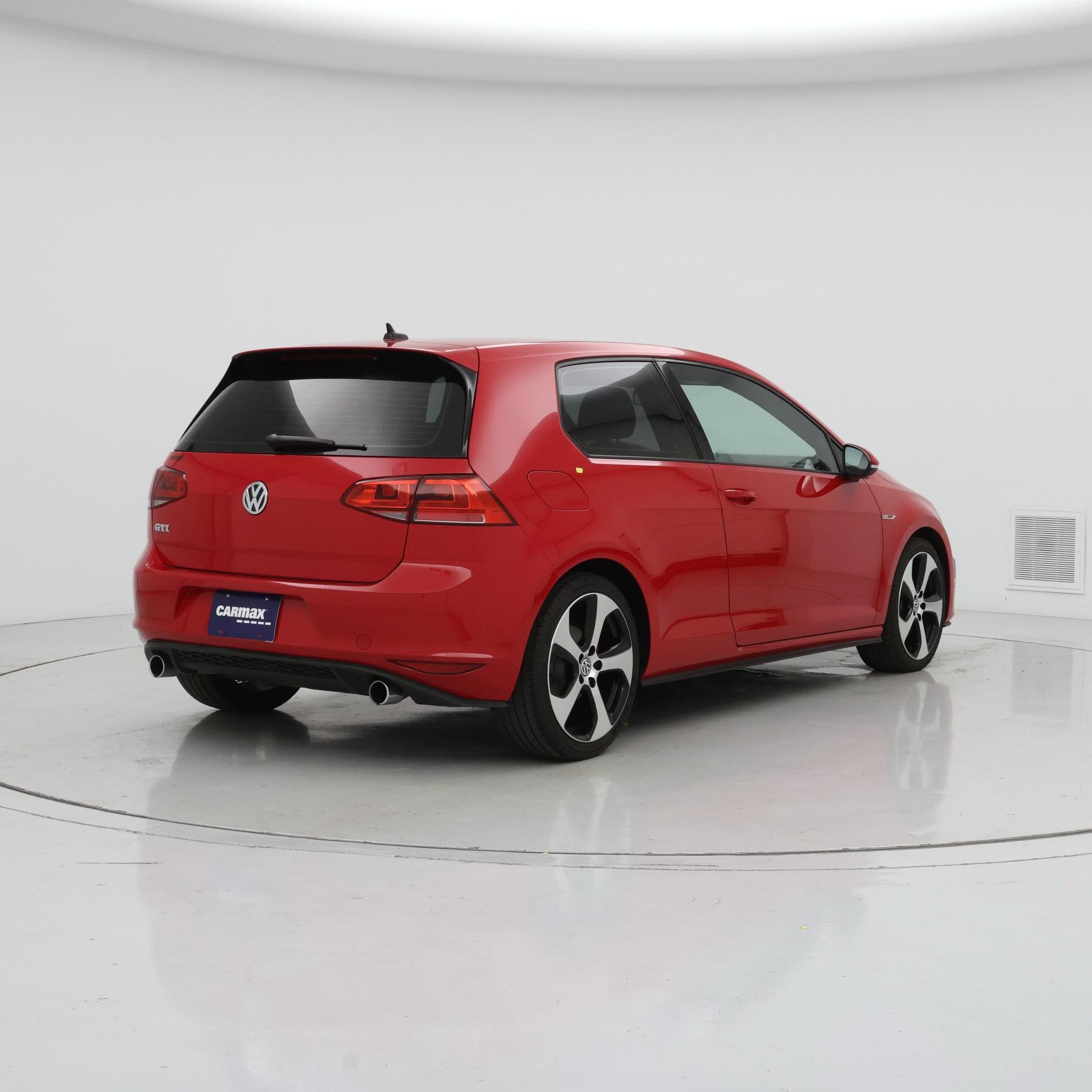 Thumbnail: 2016 Volkswagen Golf - 8