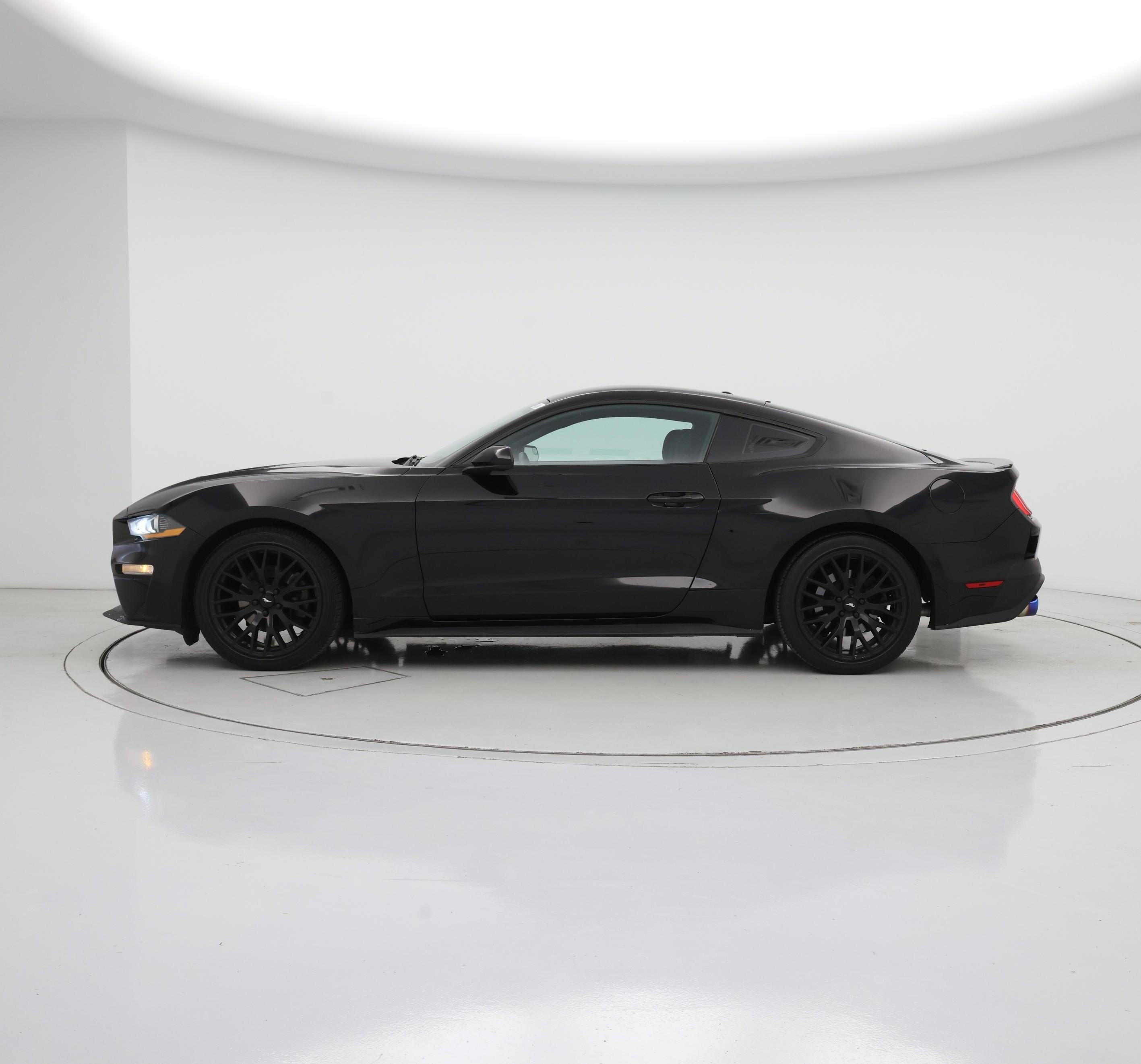 Thumbnail: 2018 Ford Mustang - 3