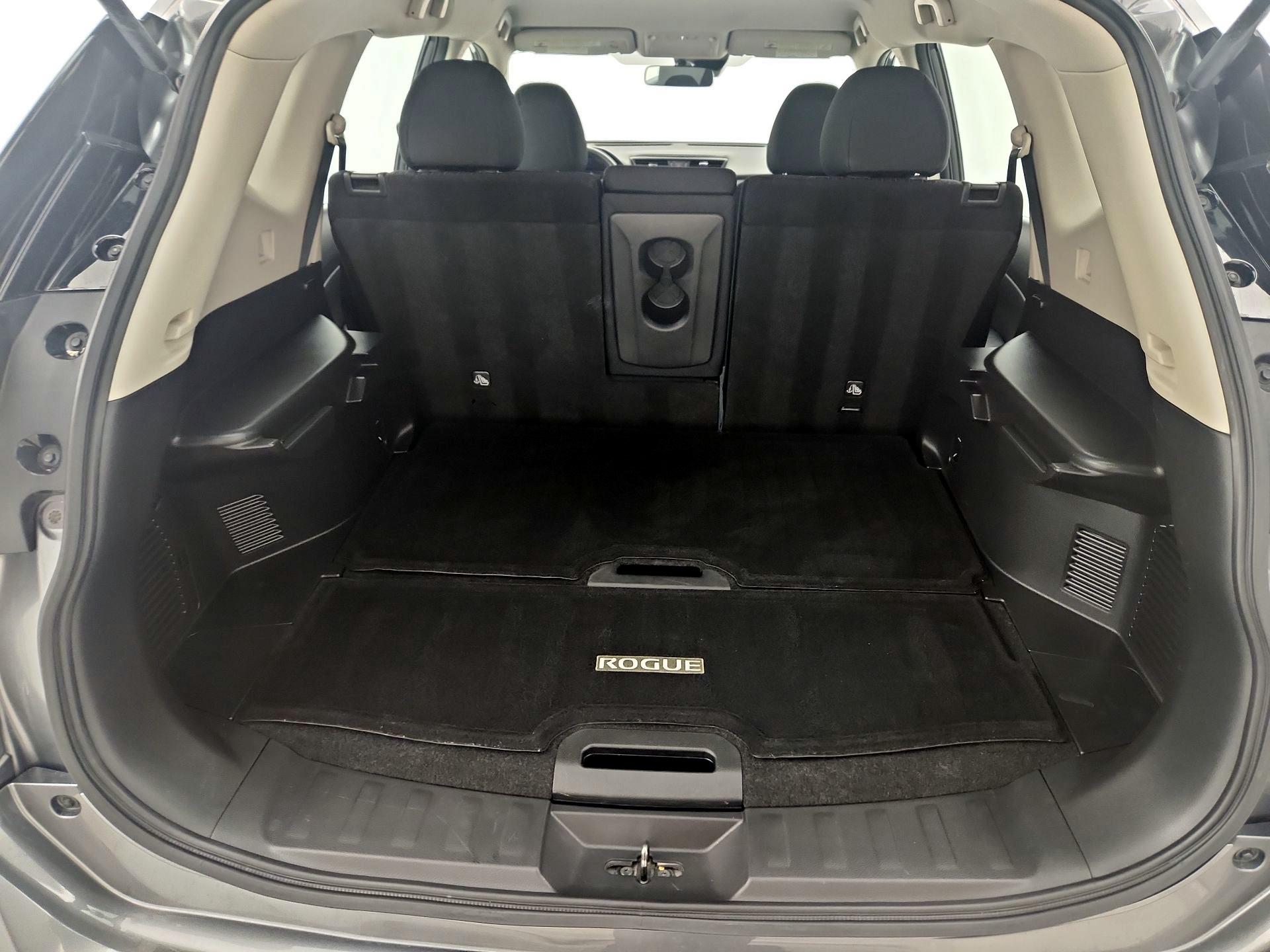 Thumbnail: 2019 Nissan Rogue - 20