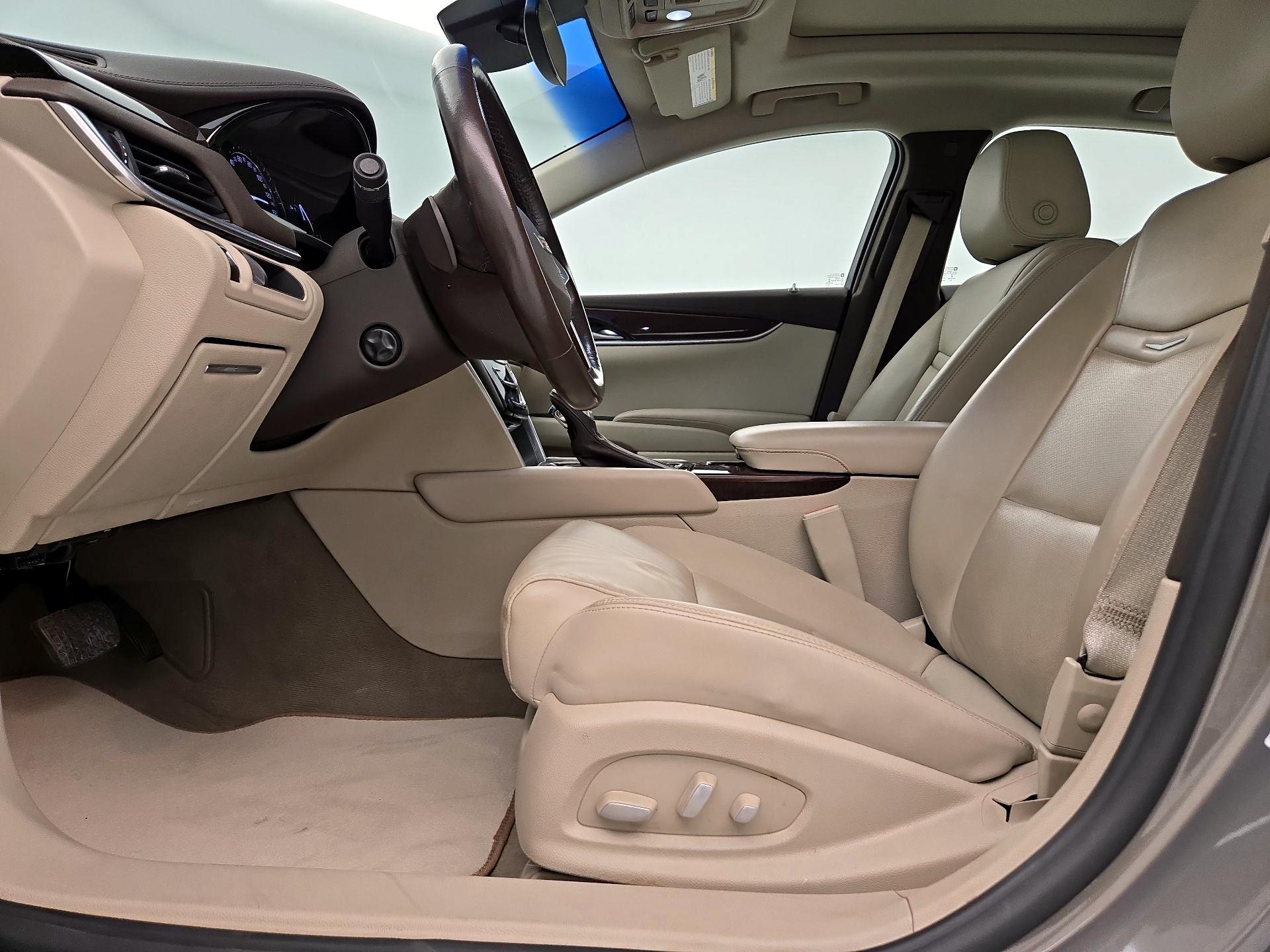 Thumbnail: 2017 Cadillac XTS - 11